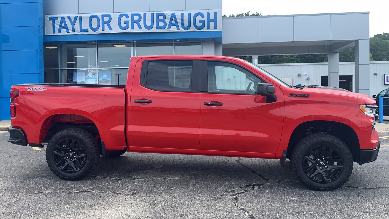 2024 Chevrolet Silverado 1500 LT Trail Boss 14