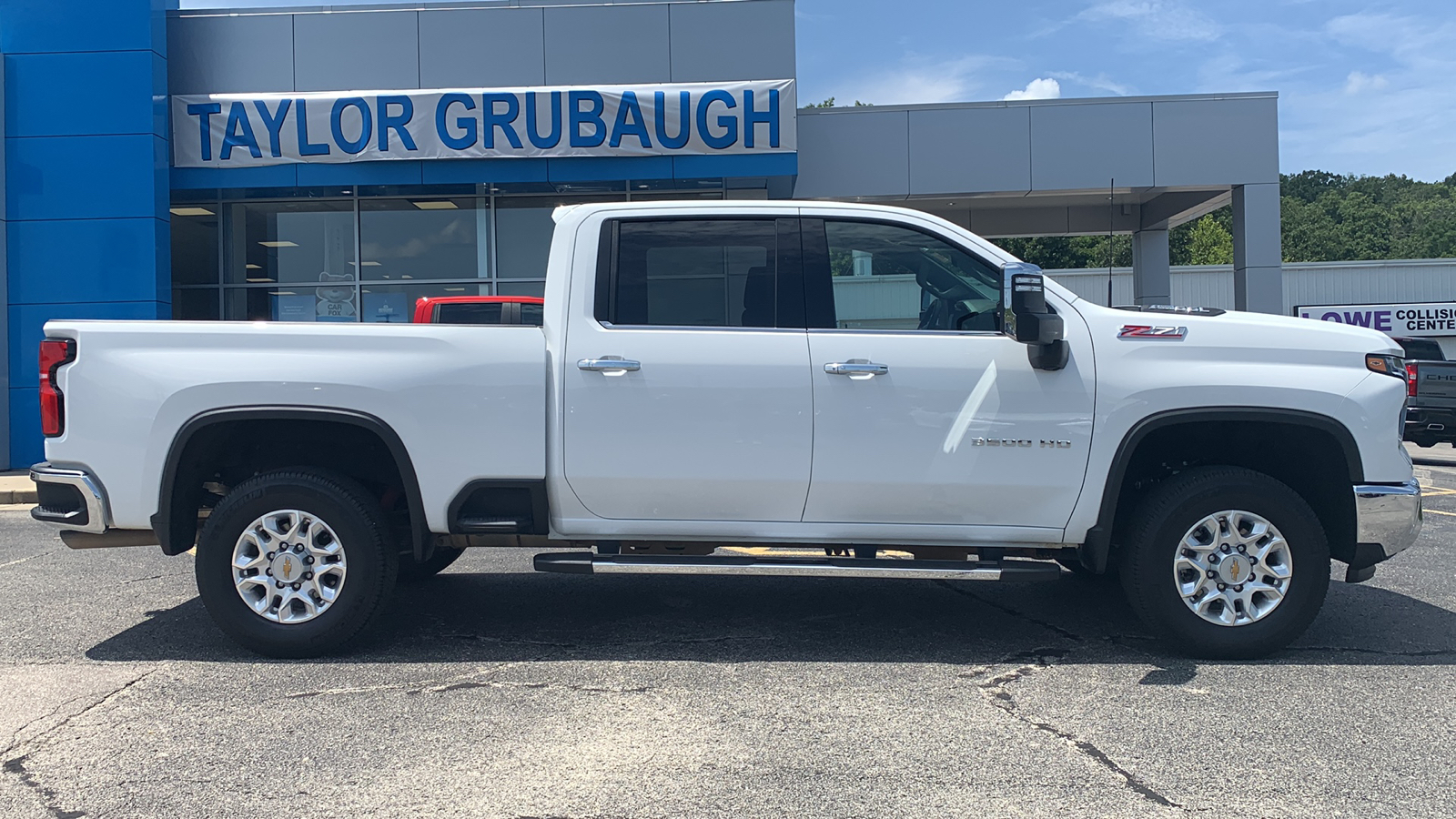 2024 Chevrolet Silverado 3500HD LTZ 13