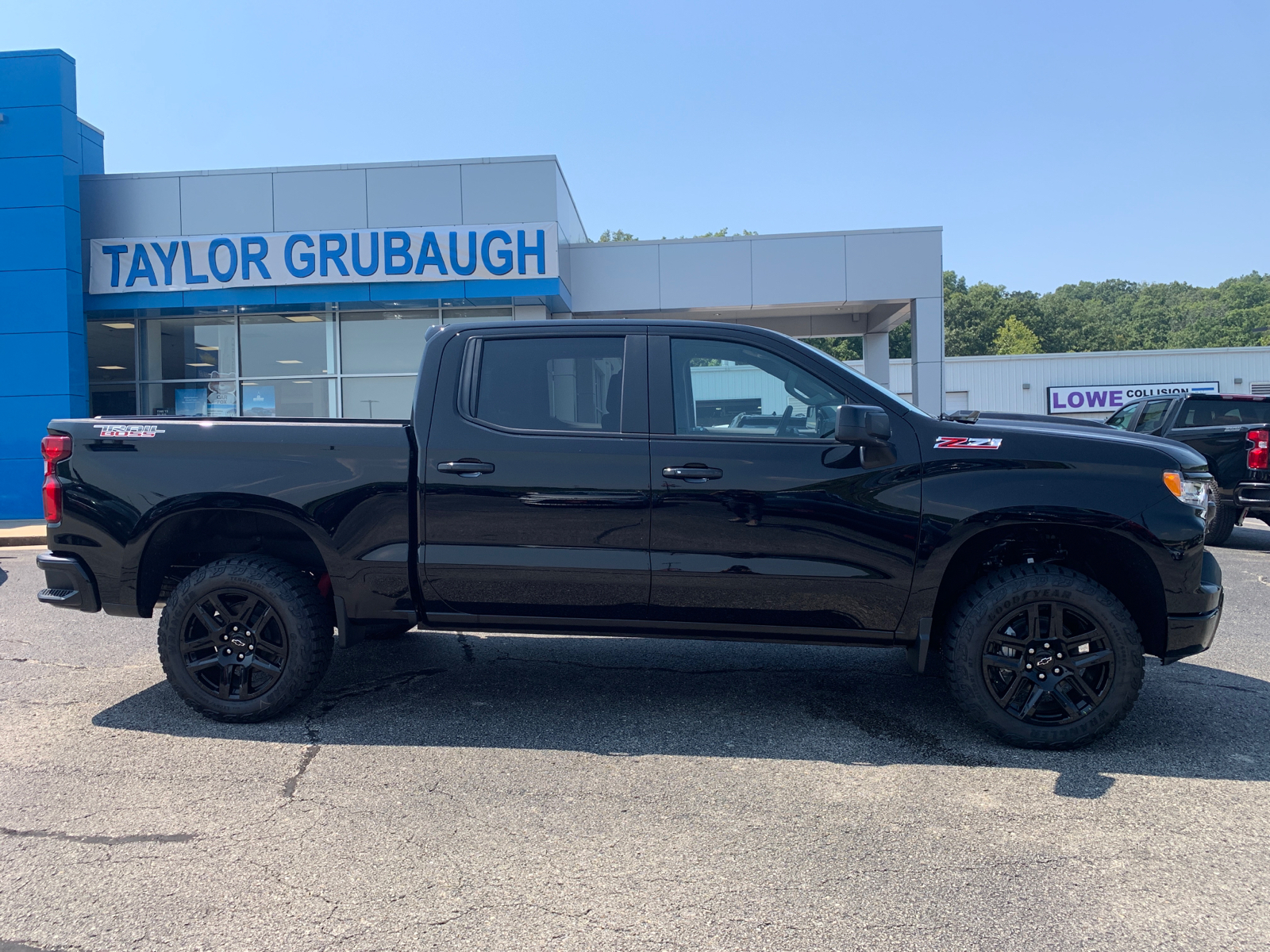 2024 Chevrolet Silverado 1500 LT Trail Boss 9