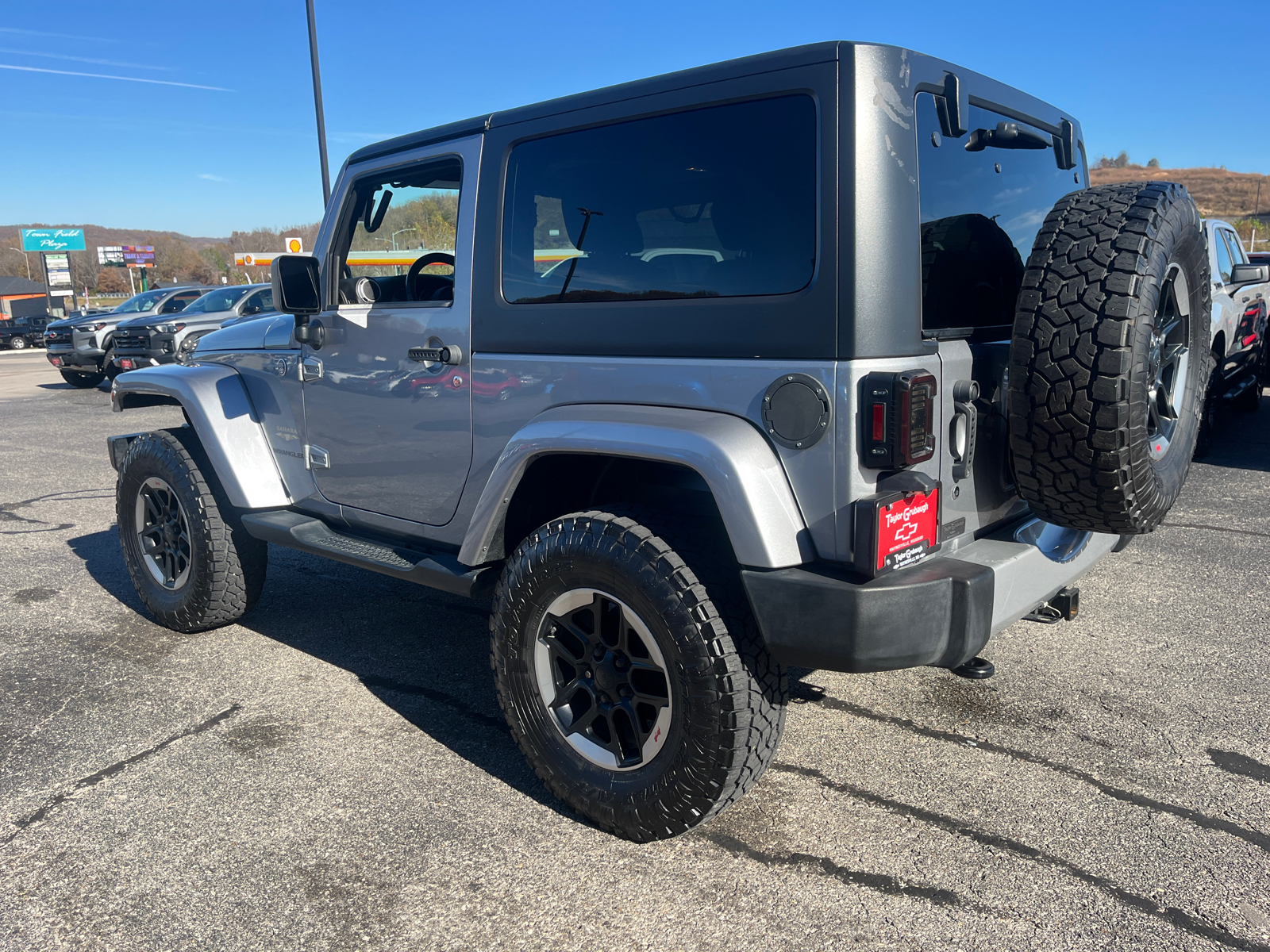 2014 Jeep Wrangler Sahara 6