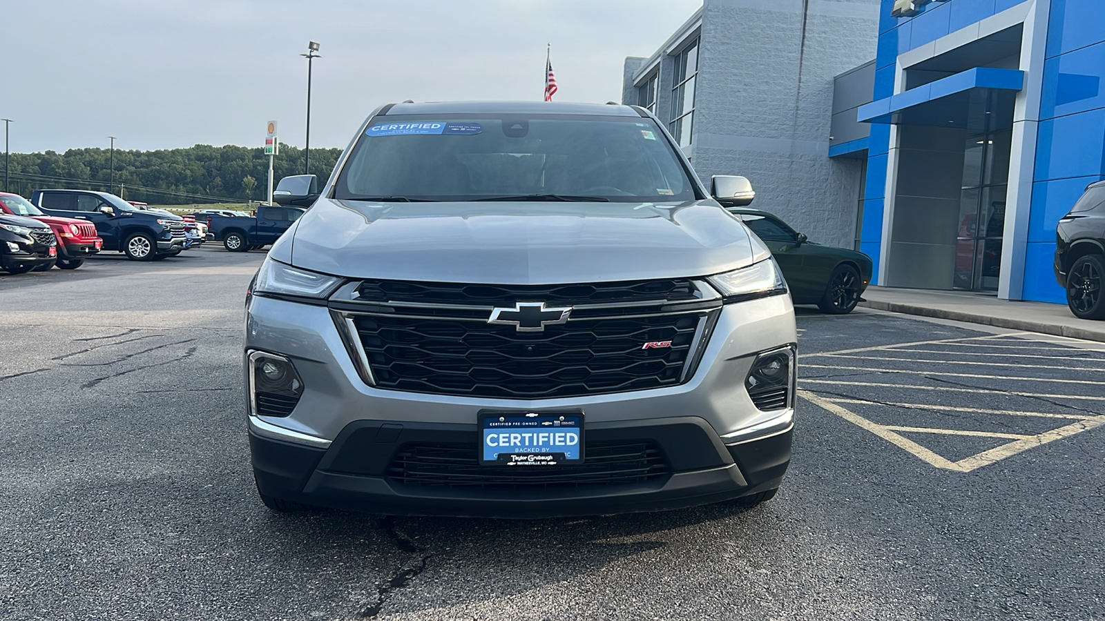 2023 Chevrolet Traverse RS 2