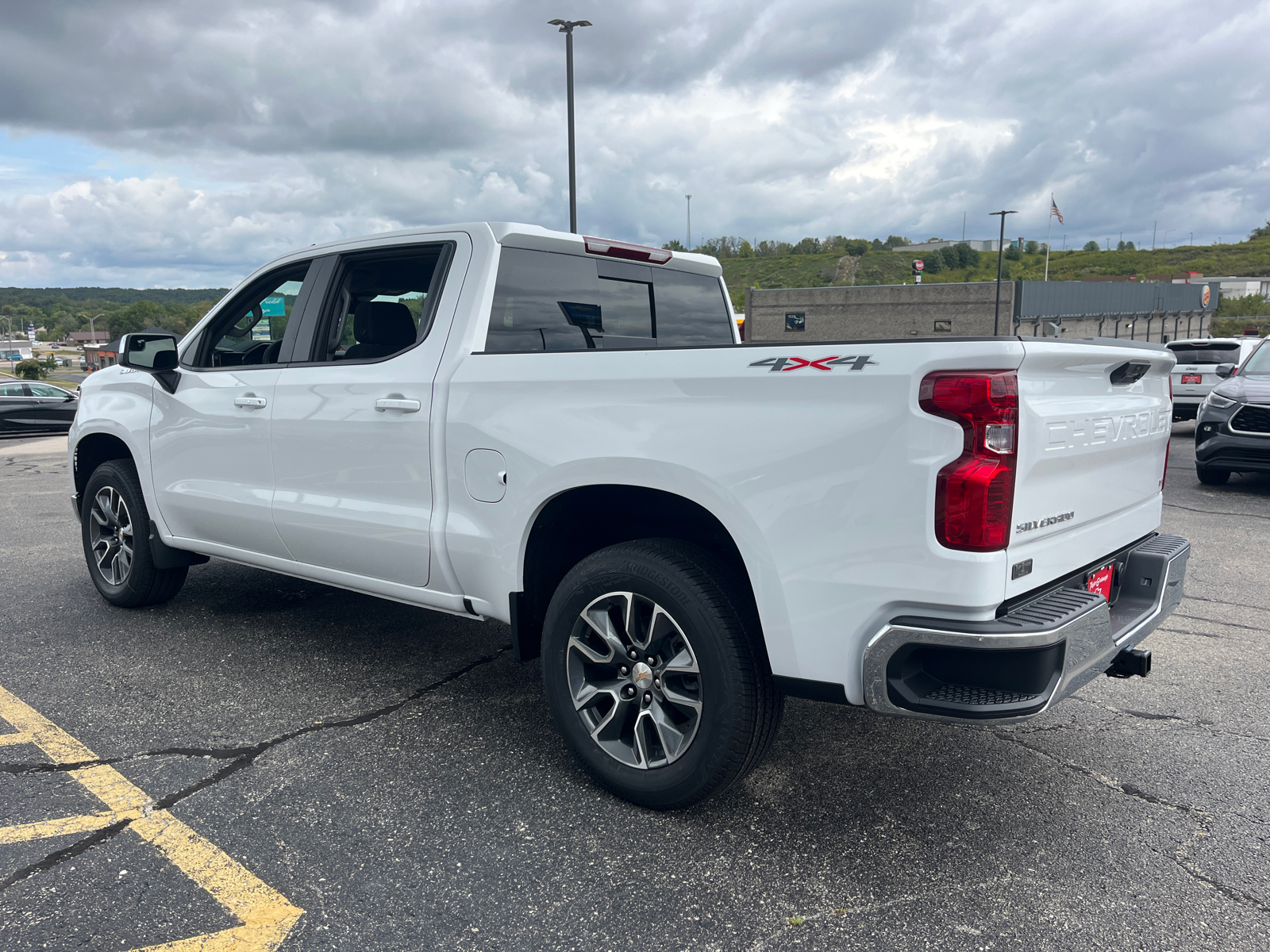 2024 Chevrolet Silverado 1500 LT 6