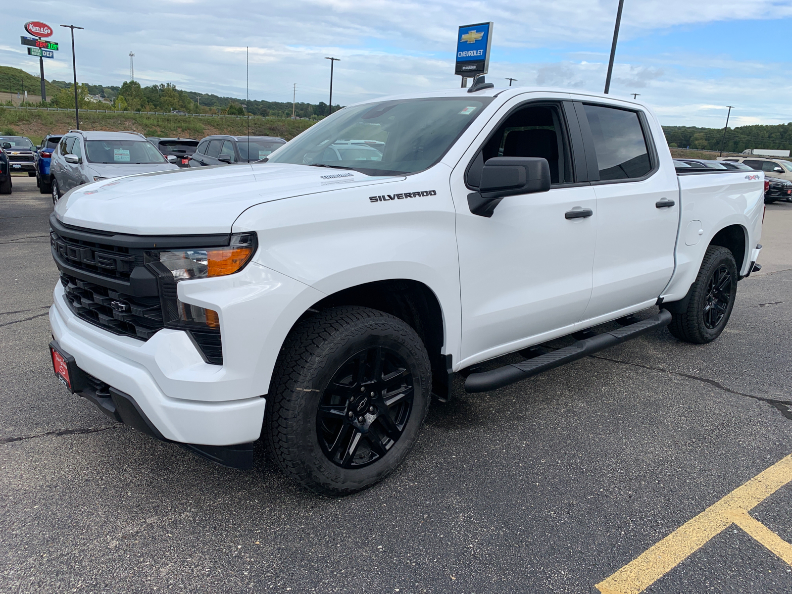 2024 Chevrolet Silverado 1500 Custom 3