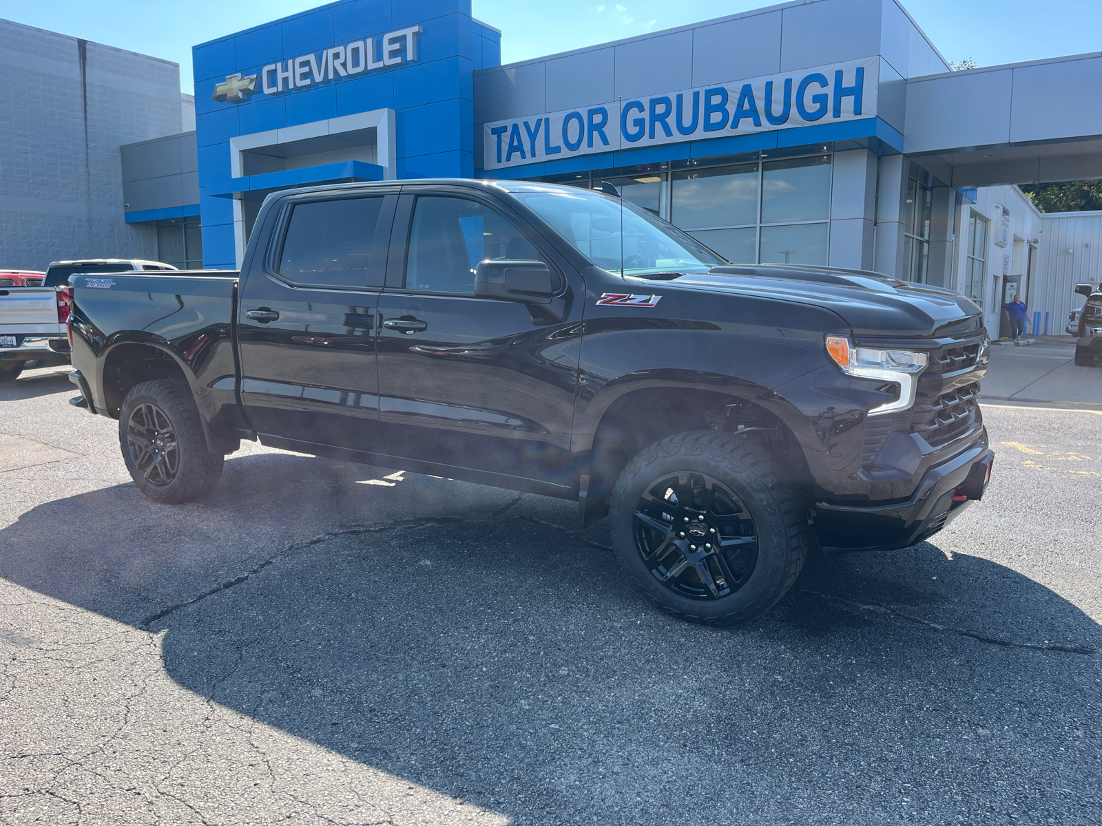 2024 Chevrolet Silverado 1500 LT Trail Boss 1