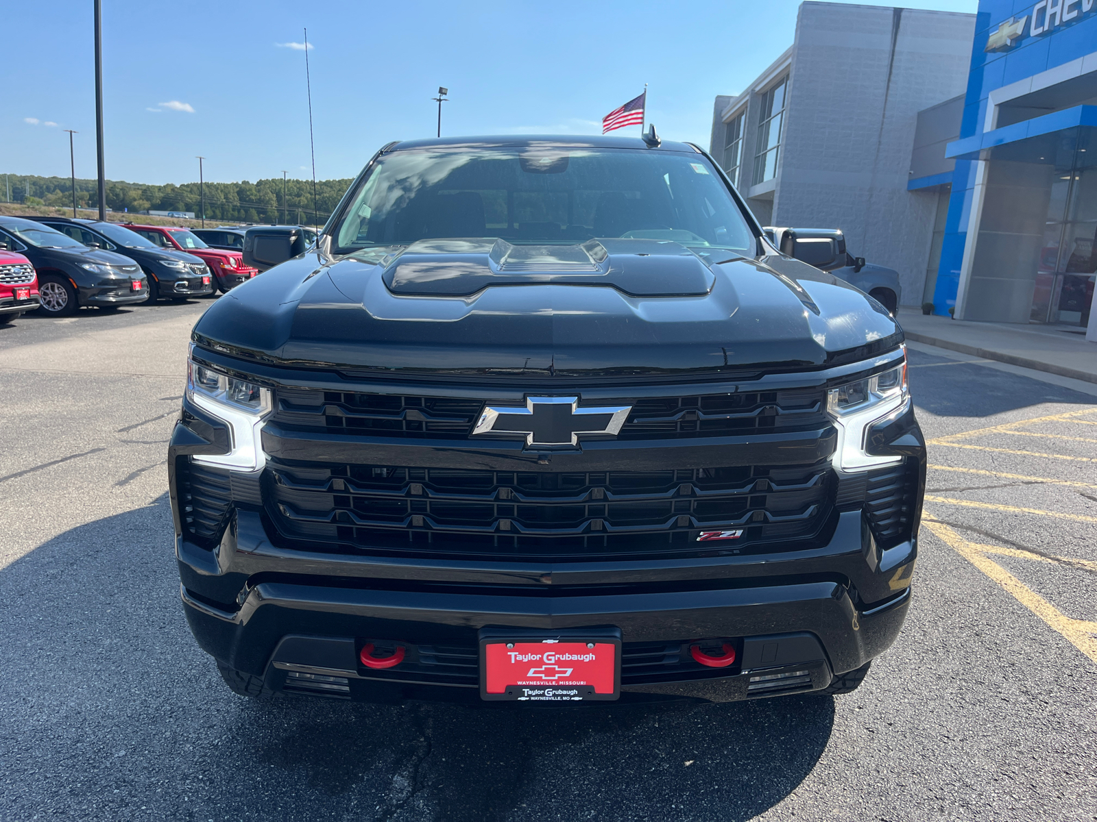 2024 Chevrolet Silverado 1500 LT Trail Boss 2