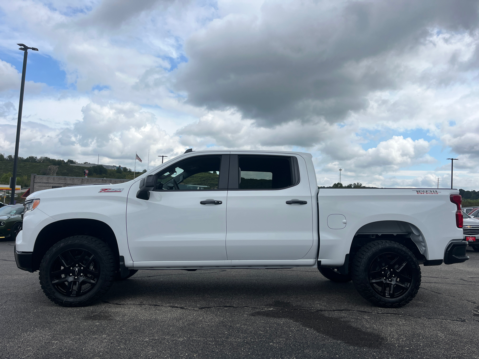 2024 Chevrolet Silverado 1500 LT Trail Boss 5