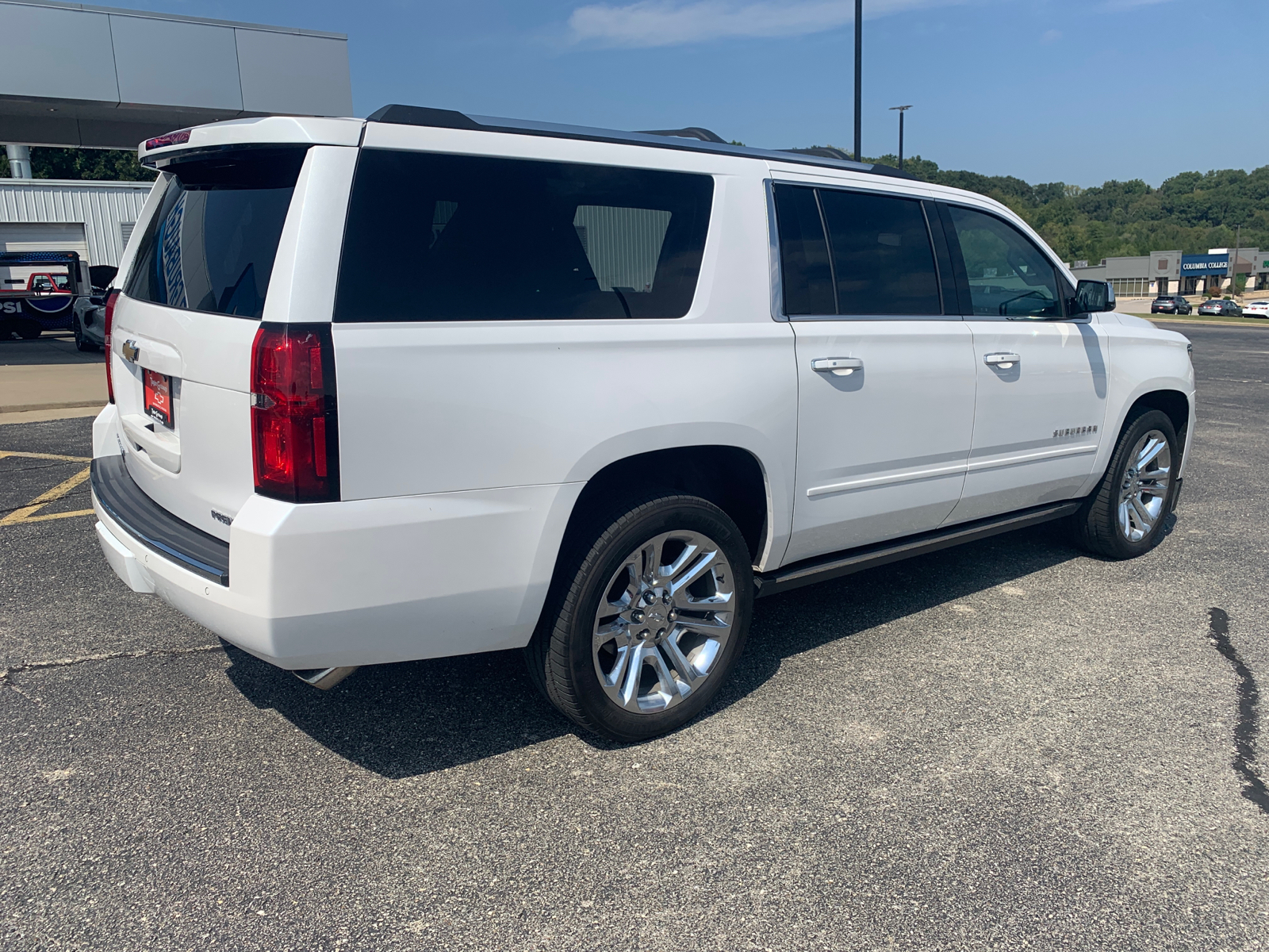 2020 Chevrolet Suburban Premier 12