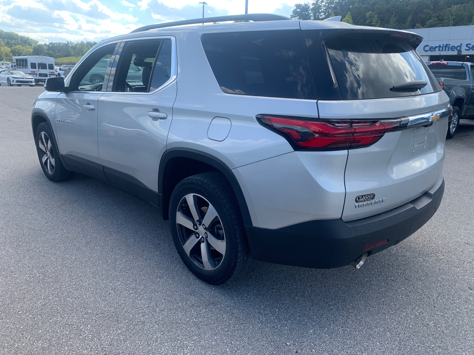 2022 Chevrolet Traverse LT Leather 4