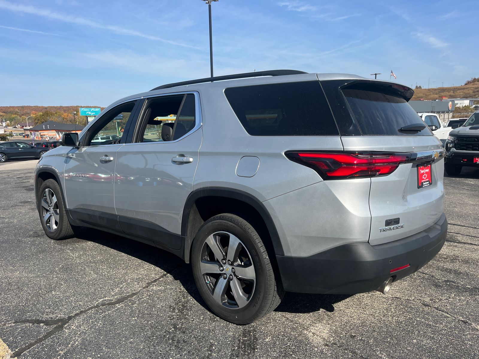 2022 Chevrolet Traverse LT Leather 6