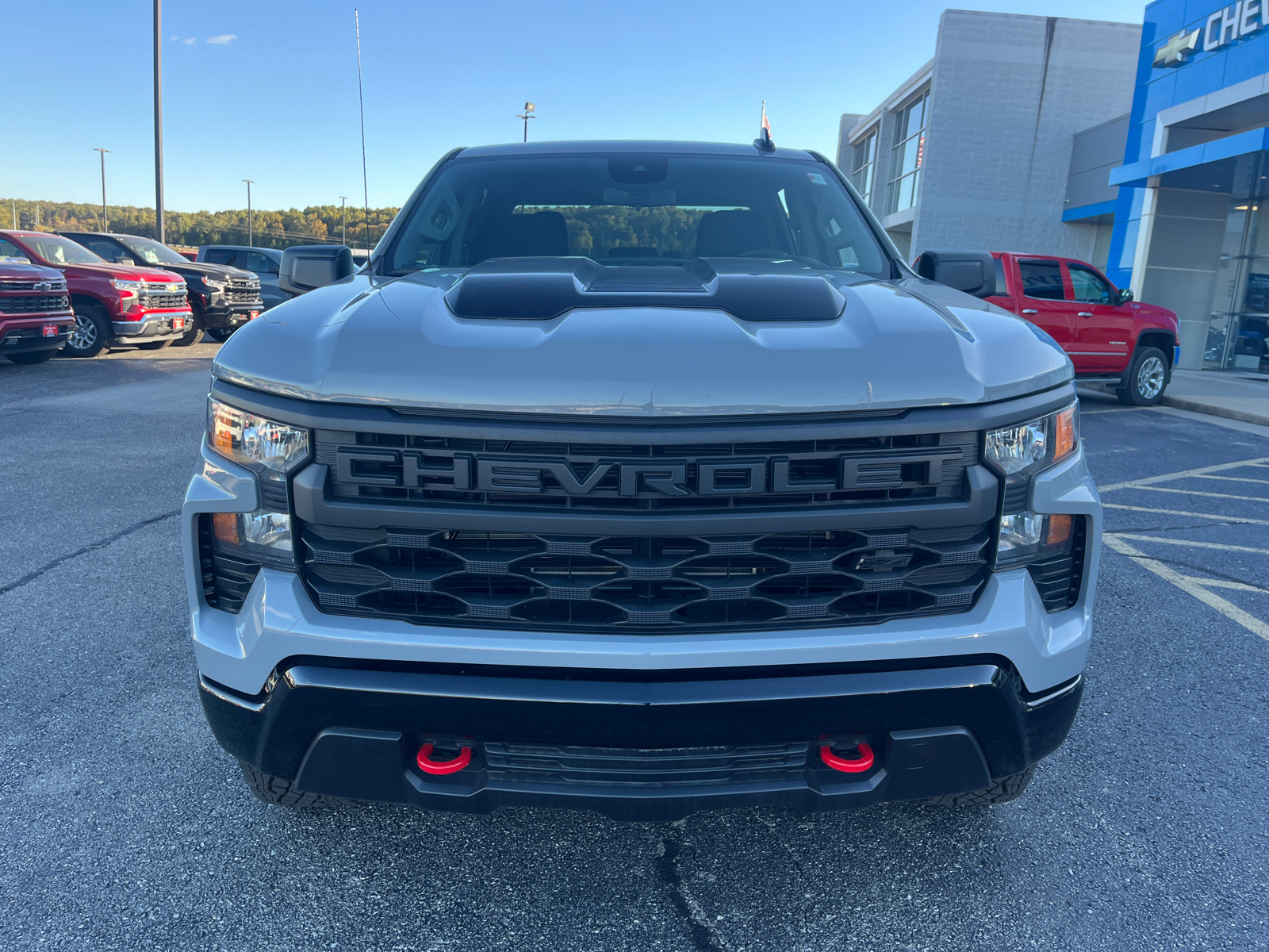 2024 Chevrolet Silverado 1500 Custom Trail Boss 2