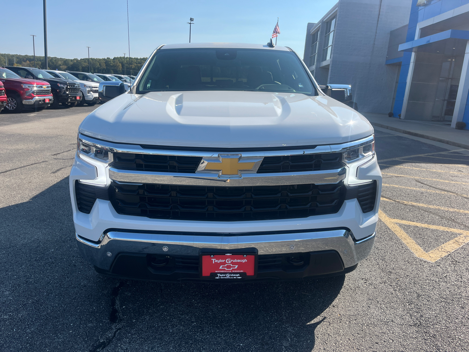 2024 Chevrolet Silverado 1500 LT 2