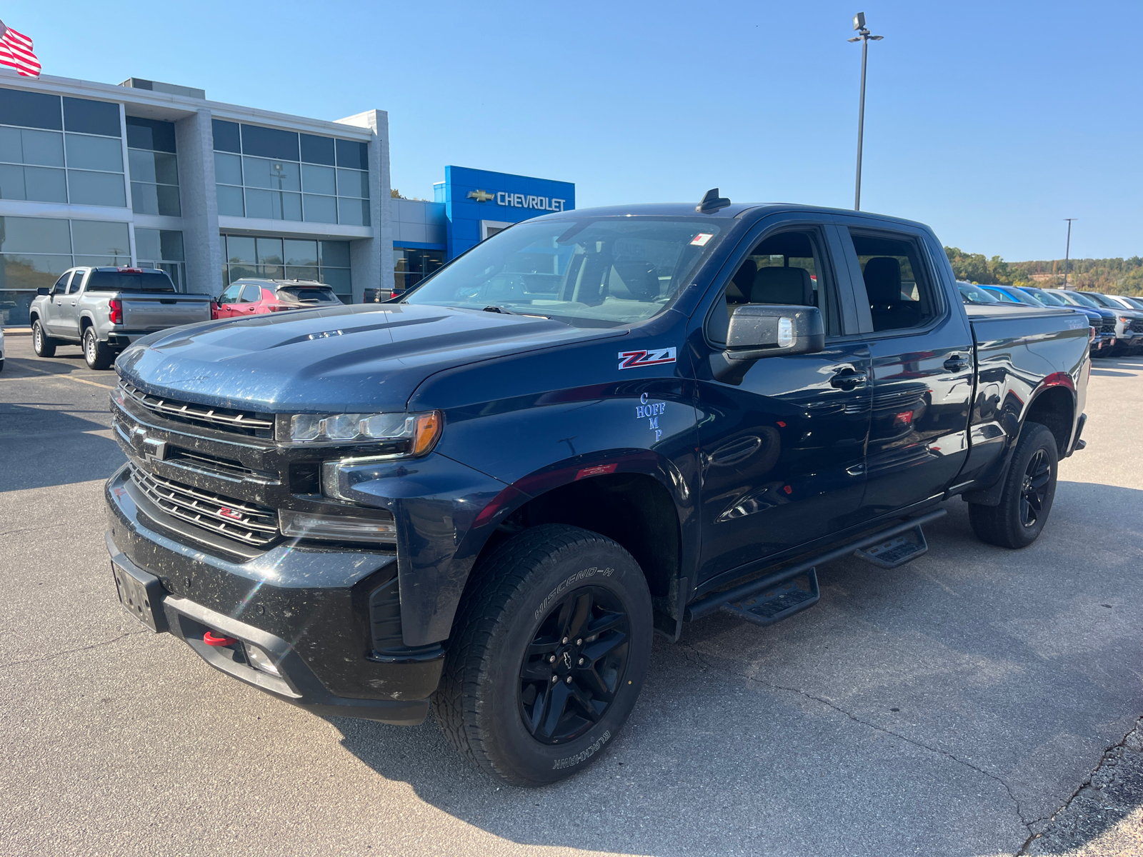 2021 Chevrolet Silverado 1500 LT Trail Boss 3