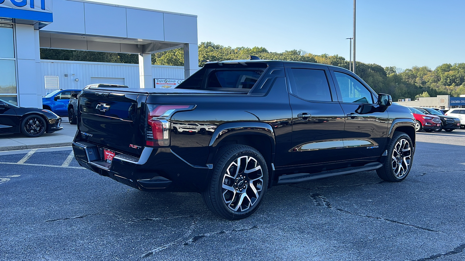 2024 Chevrolet Silverado EV RST 13