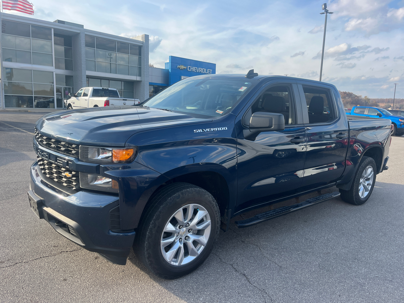 2020 Chevrolet Silverado 1500 Custom 3