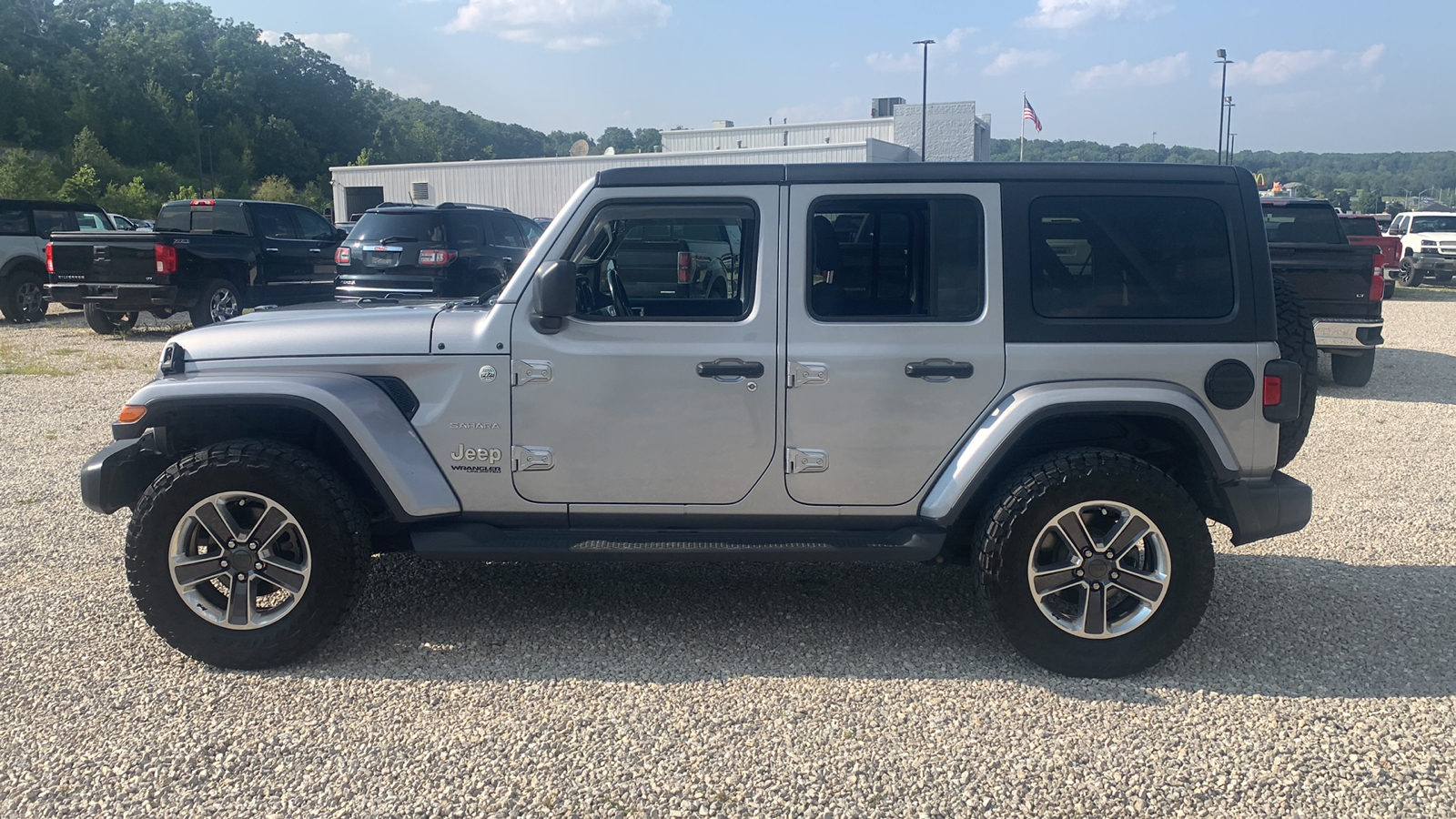 2020 Jeep Wrangler Unlimited Sahara 4