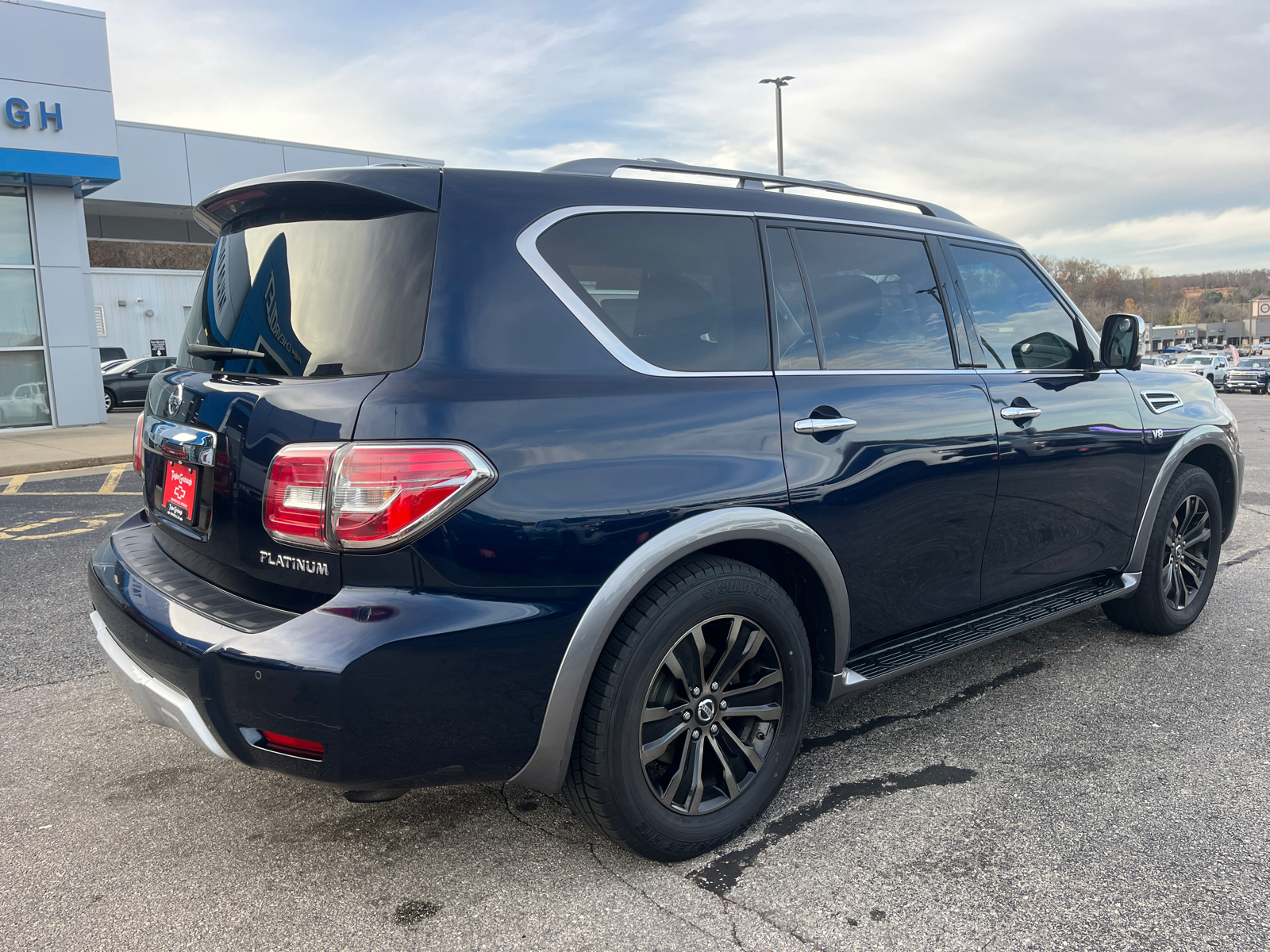 2017 Nissan Armada Platinum 13