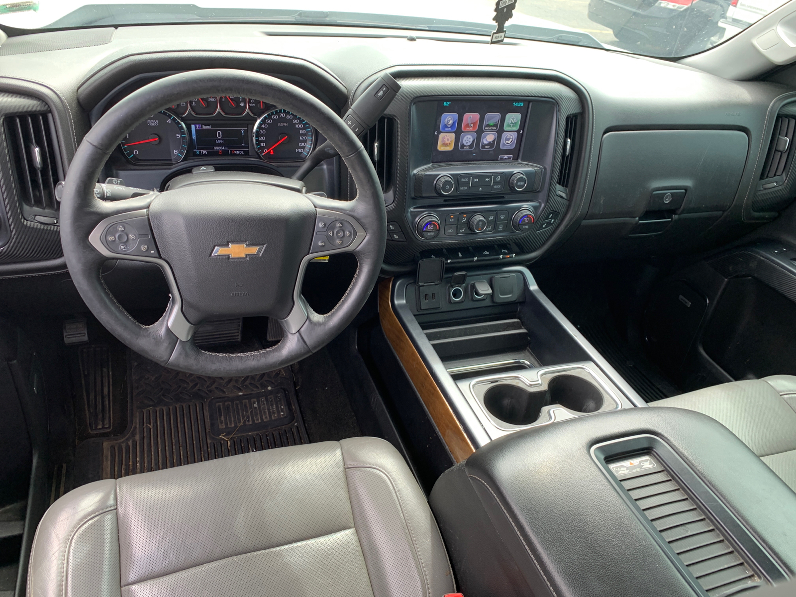 2018 Chevrolet Silverado 1500 LTZ 8