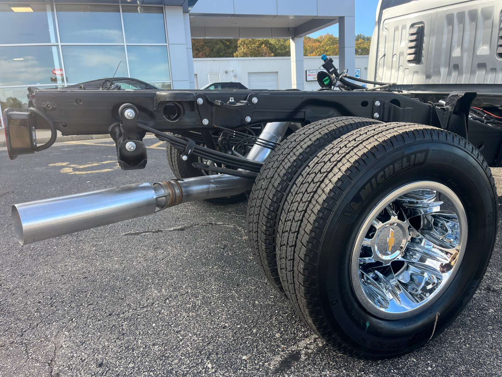 2025 Chevrolet Silverado 3500HD LT 27