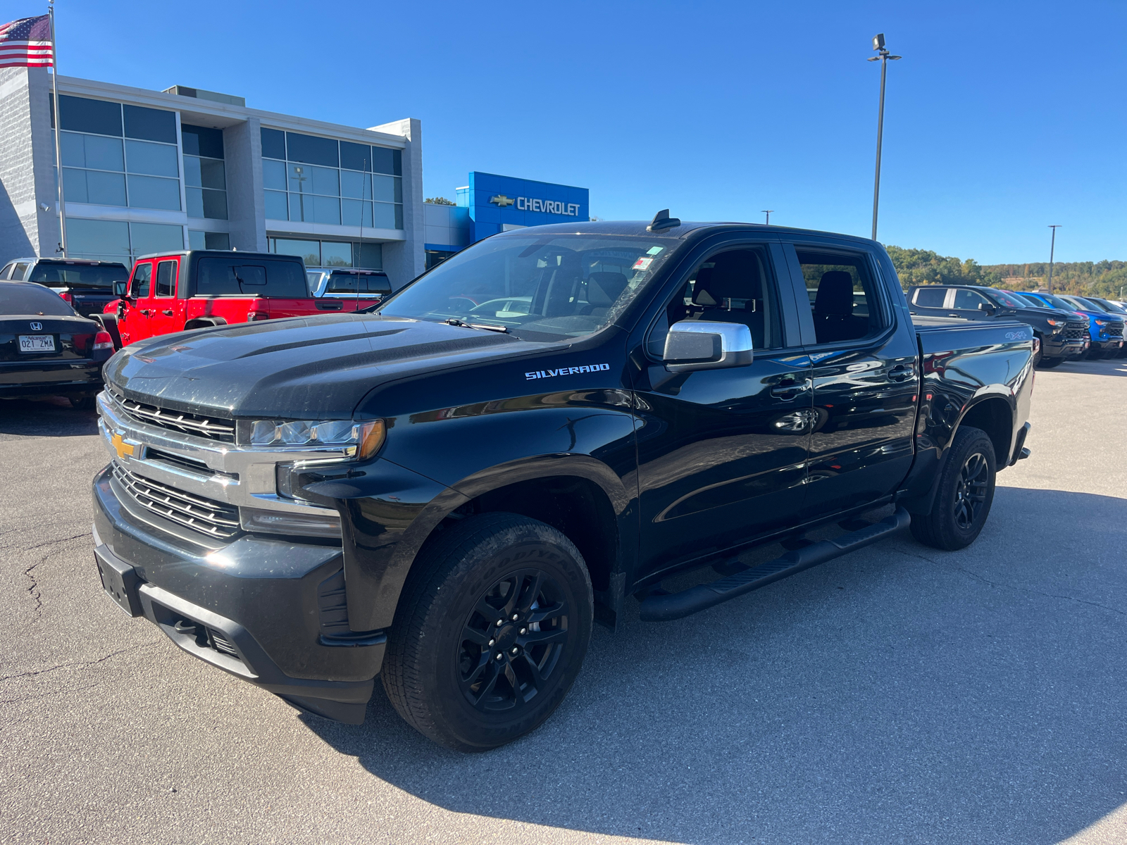 2021 Chevrolet Silverado 1500 LT 3