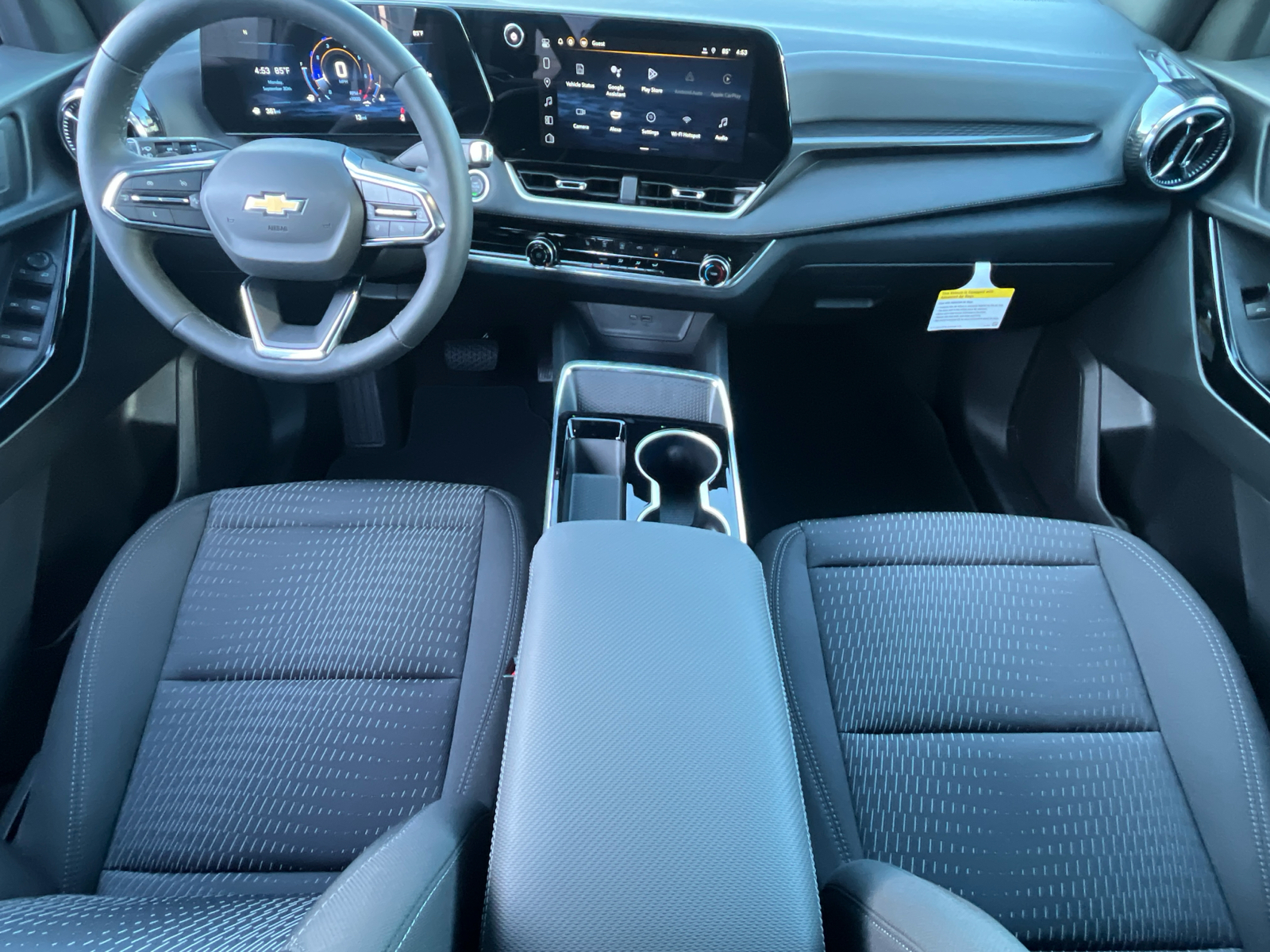 2025 Chevrolet Equinox LT 12