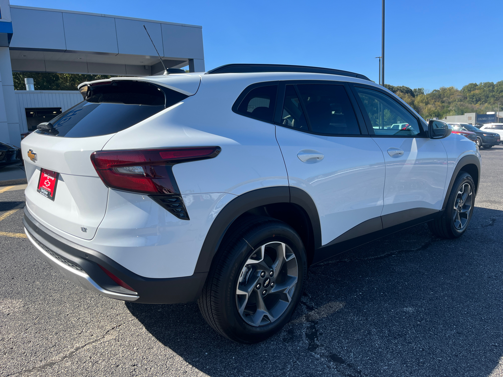 2025 Chevrolet Trax LT 12