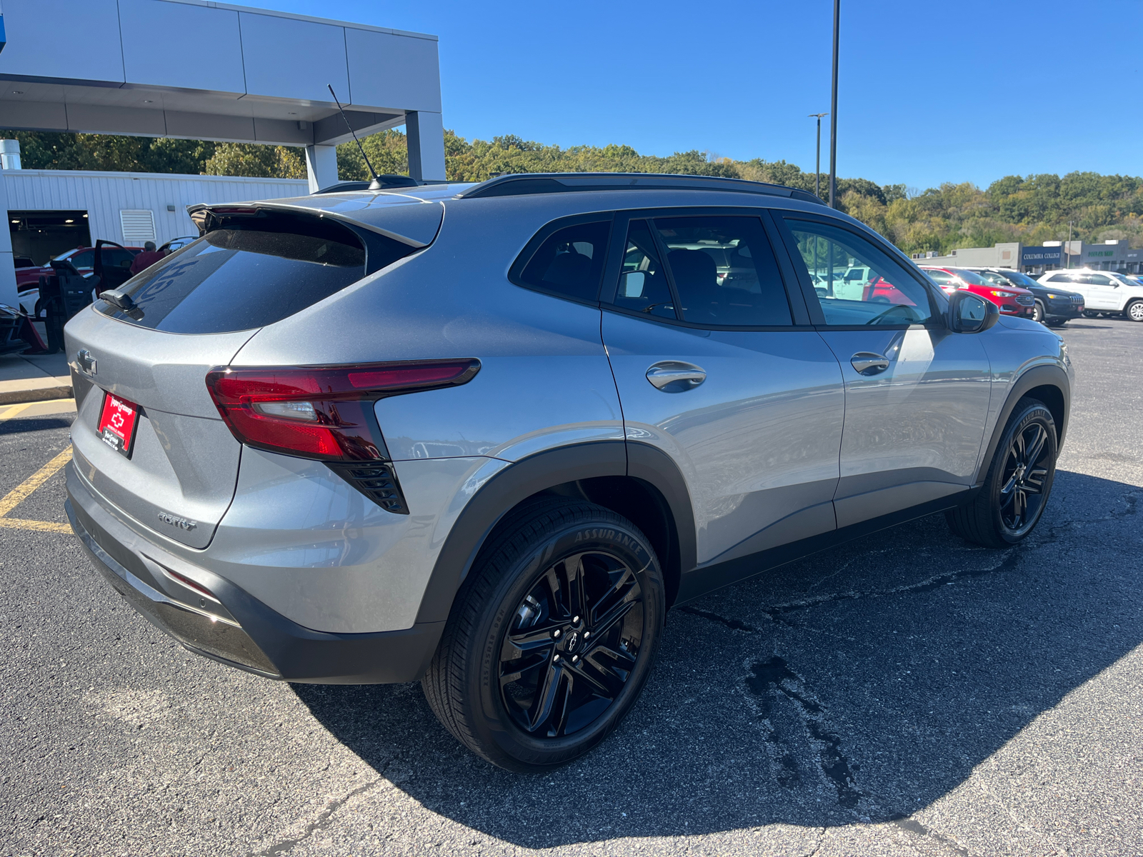 2025 Chevrolet Trax ACTIV 12