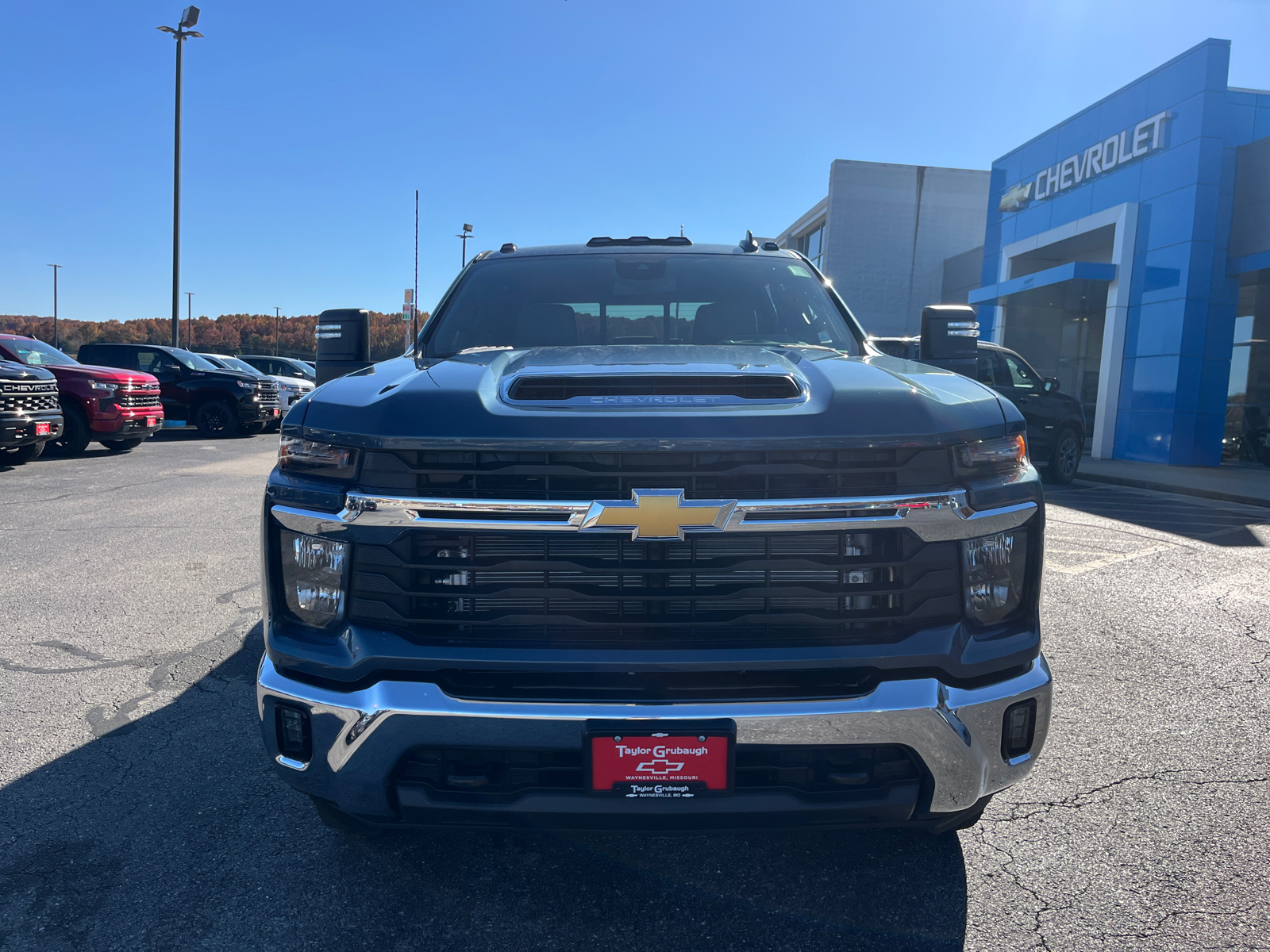 2025 Chevrolet Silverado 3500HD LT 2