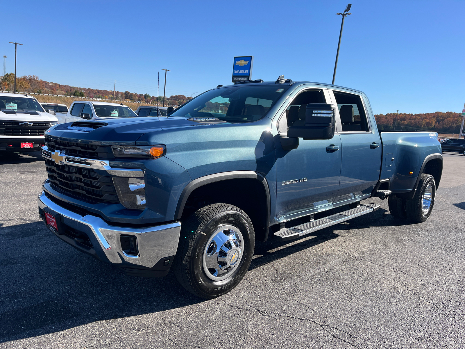 2025 Chevrolet Silverado 3500HD LT 3