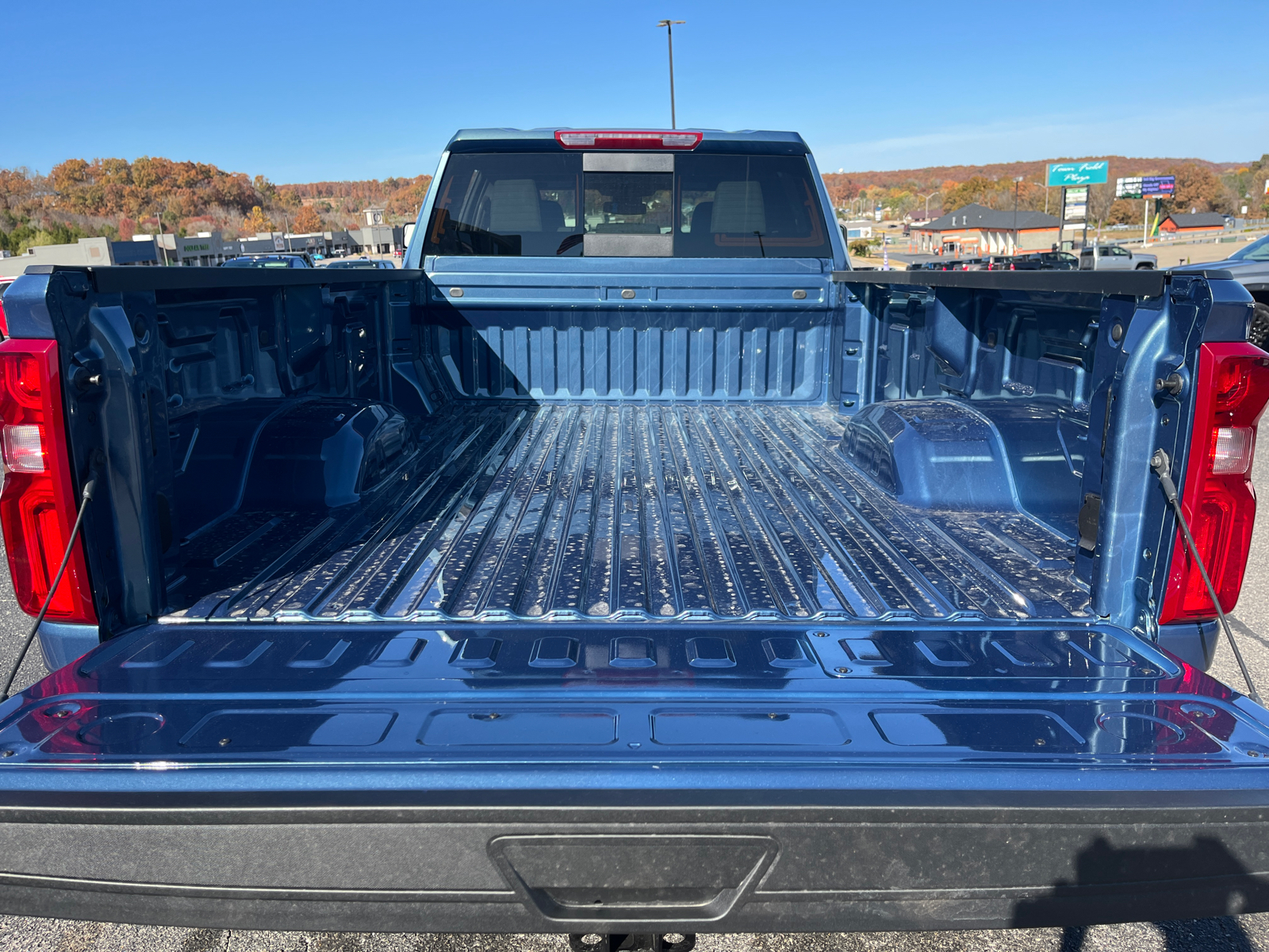 2025 Chevrolet Silverado 3500HD LT 10