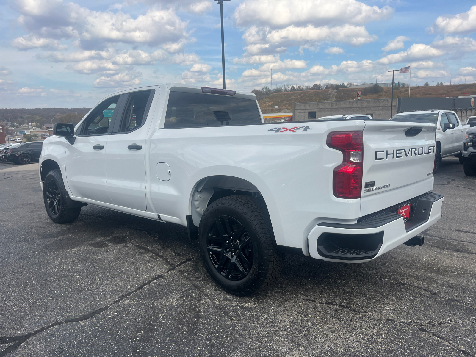 2025 Chevrolet Silverado 1500 Custom 6