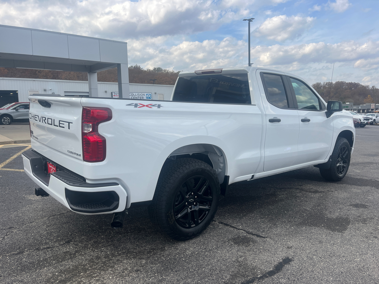 2025 Chevrolet Silverado 1500 Custom 11