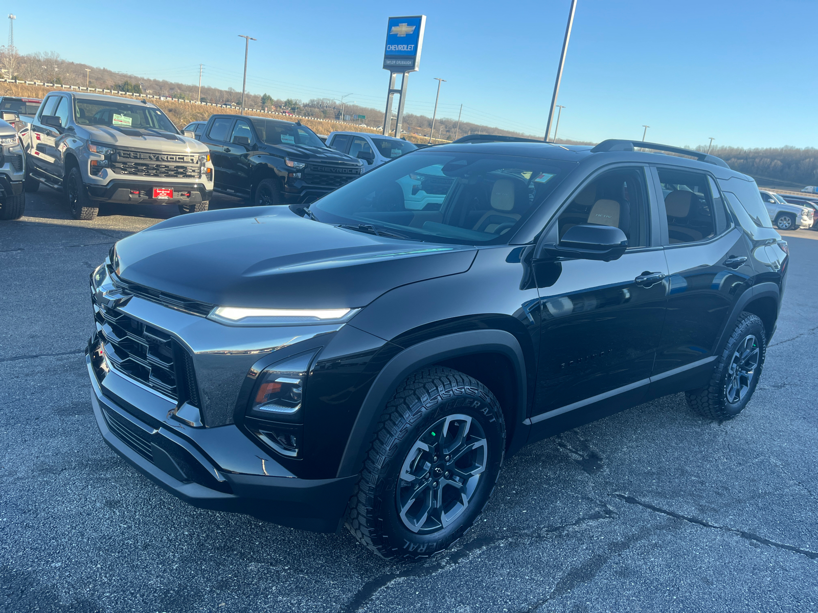 2025 Chevrolet Equinox ACTIV 3