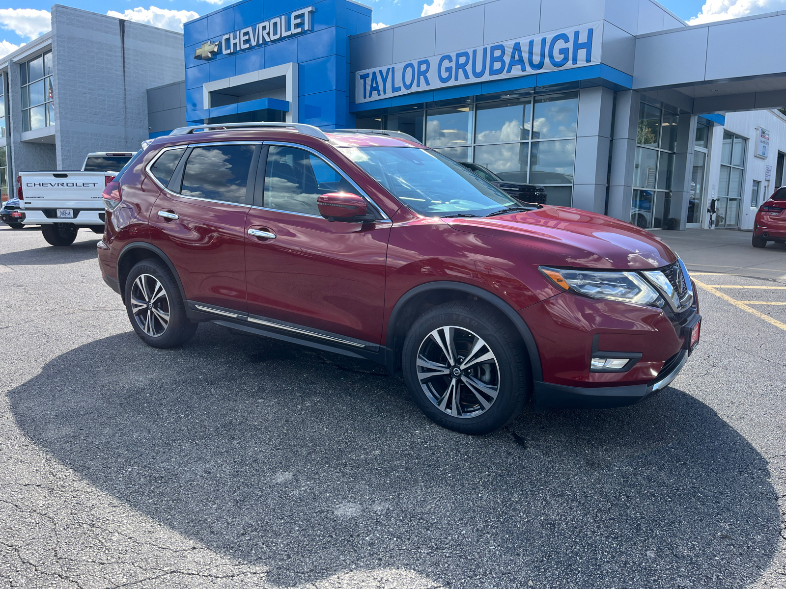 2018 Nissan Rogue SL 1