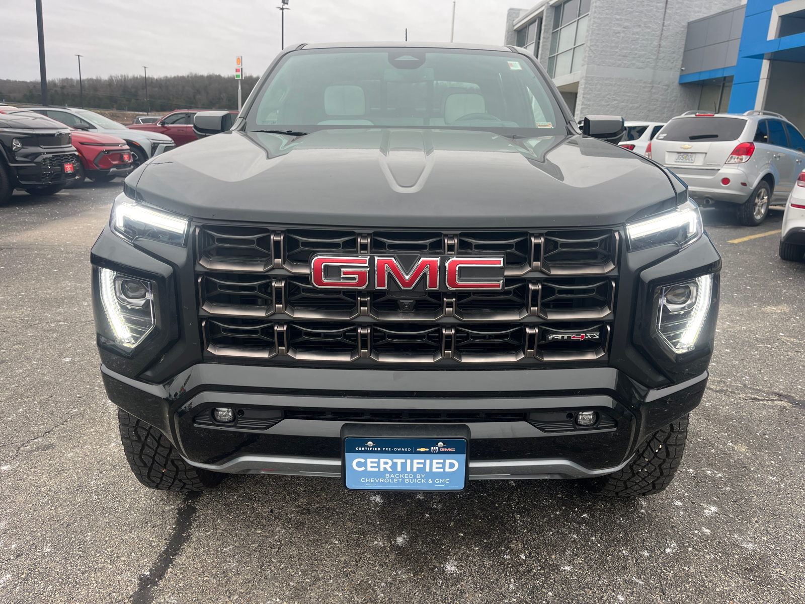 2024 GMC Canyon AT4X 2