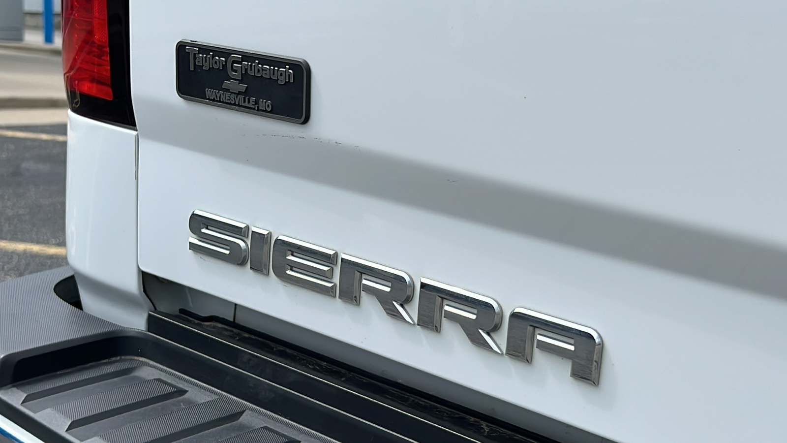 2017 GMC Sierra 2500HD SLT 9