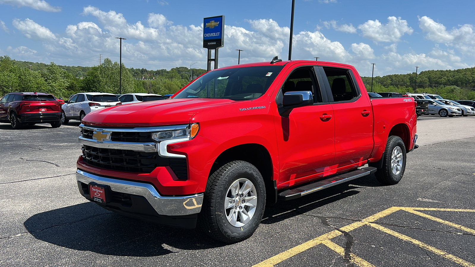 2024 Chevrolet Silverado 1500 LT 3