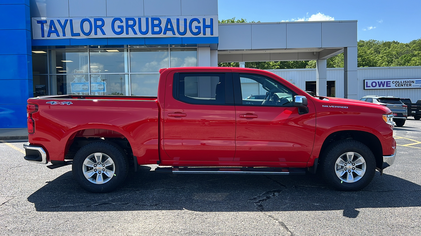 2024 Chevrolet Silverado 1500 LT 13