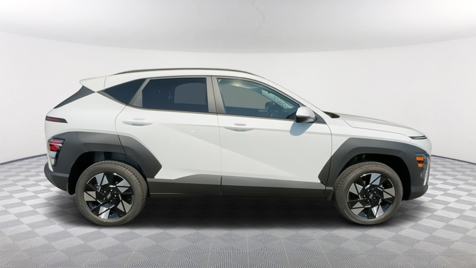 2025 Hyundai Kona SEL 8