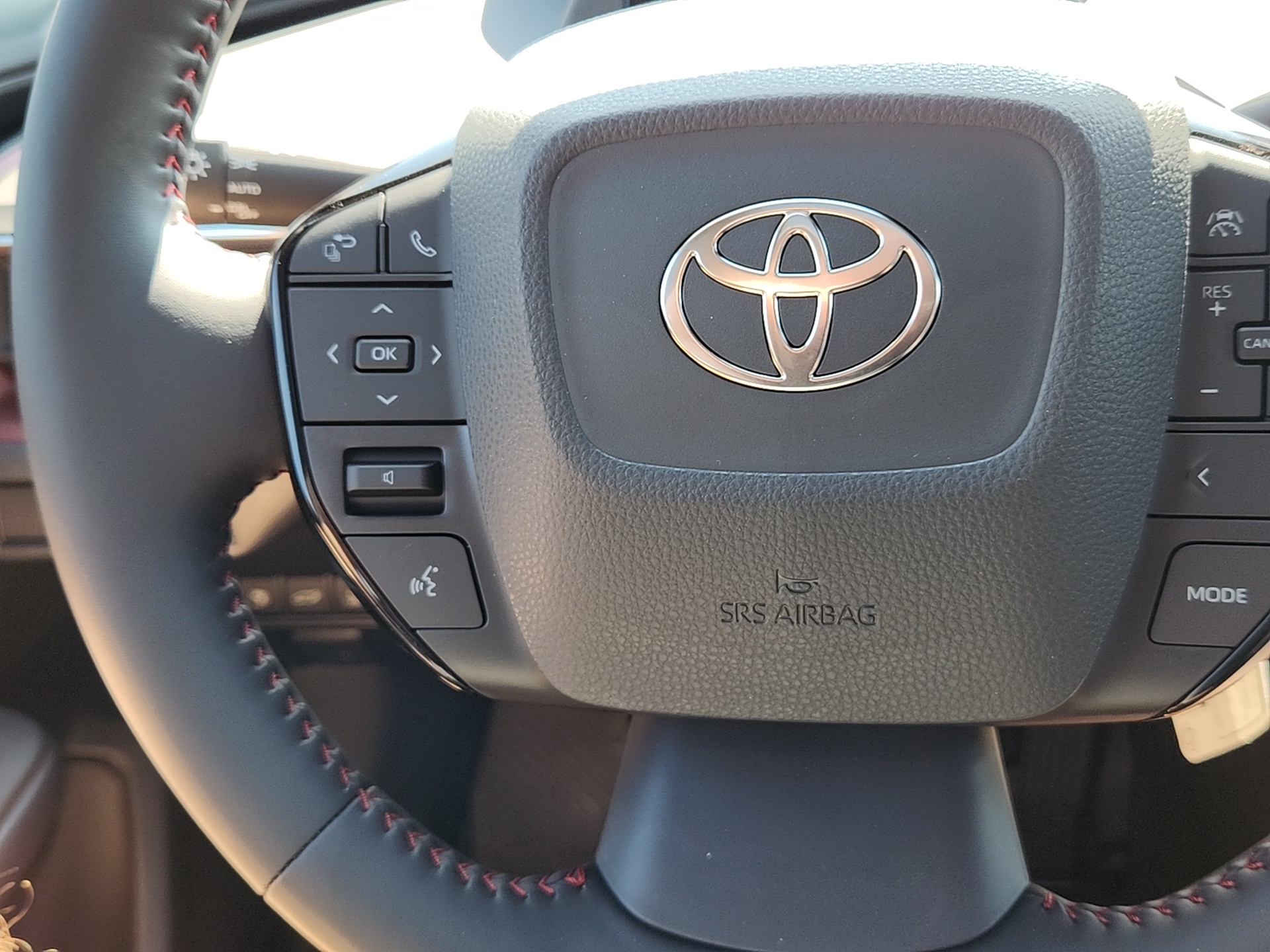 2024 Toyota Prius Prime XSE 19