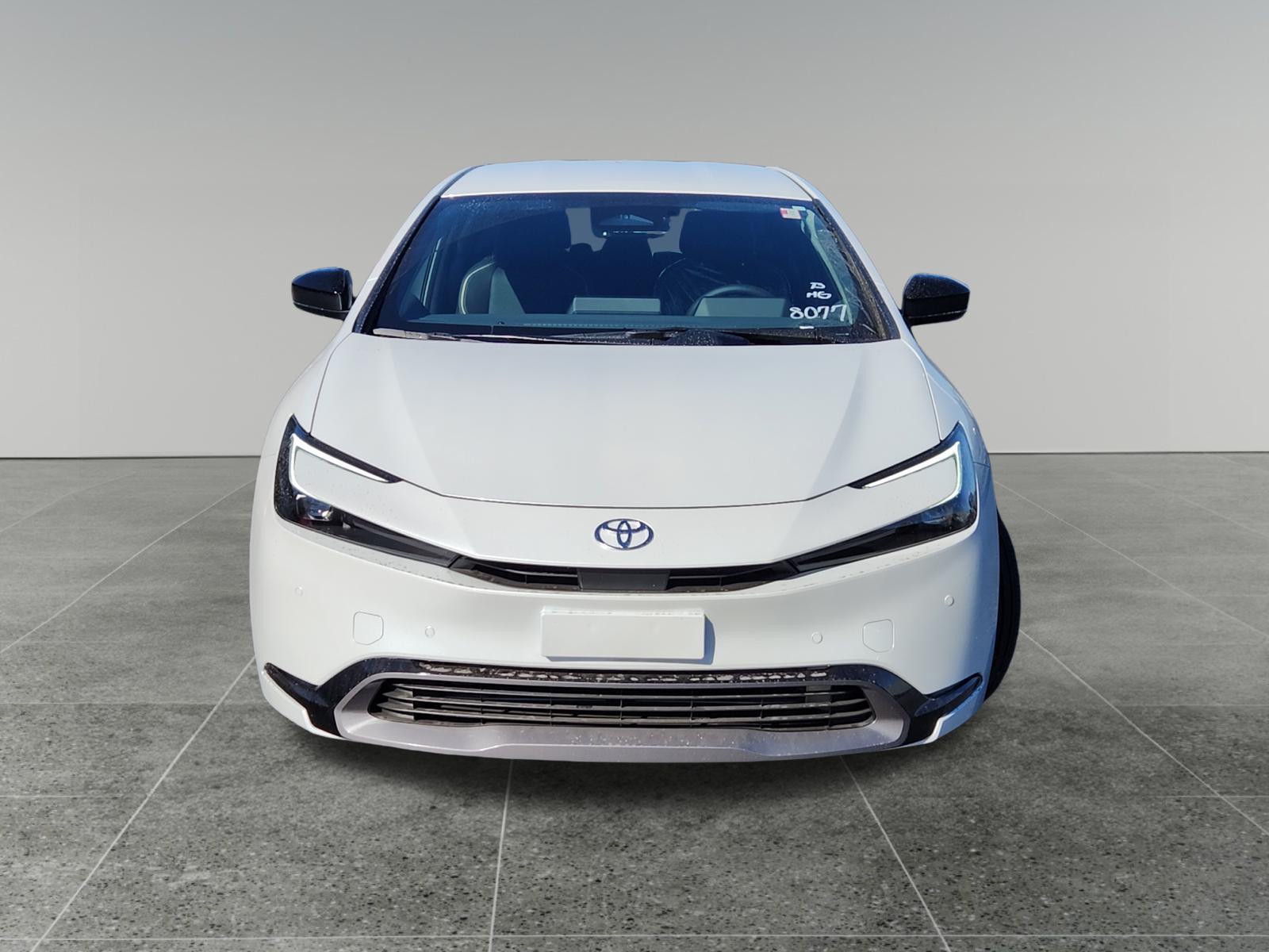 2024 Toyota Prius XLE 2