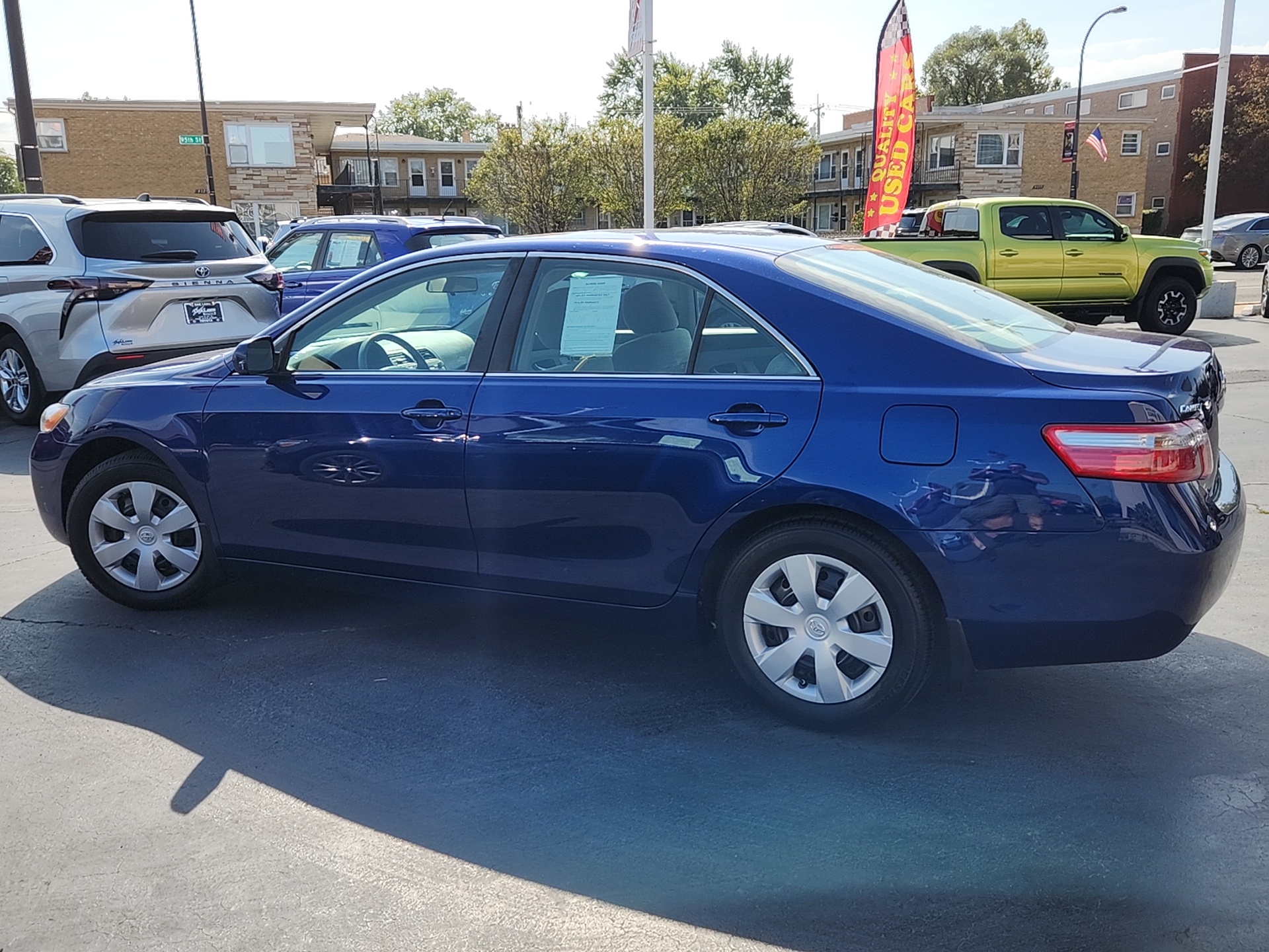 2009 Toyota Camry LE 4