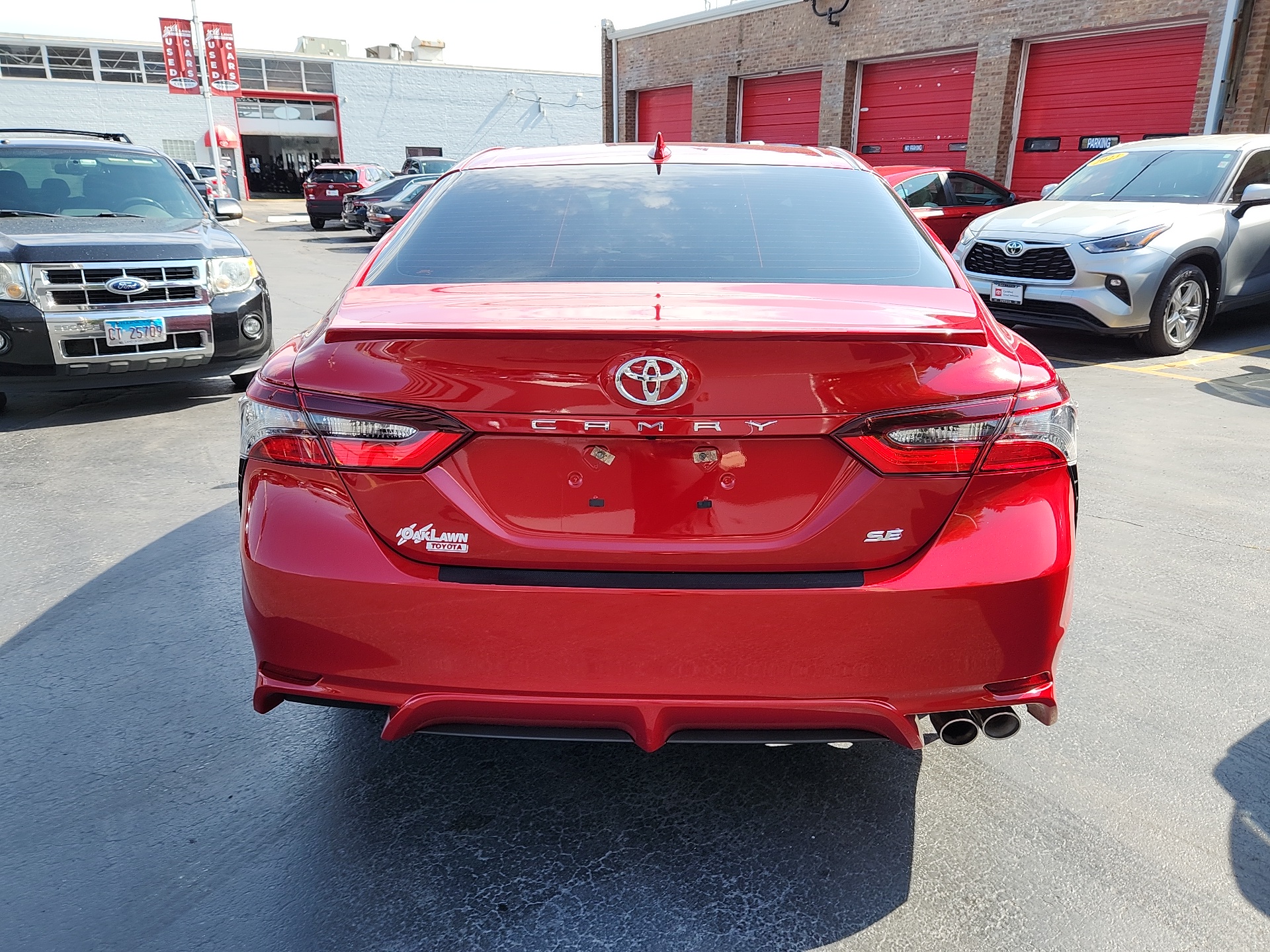 2022 Toyota Camry SE 6