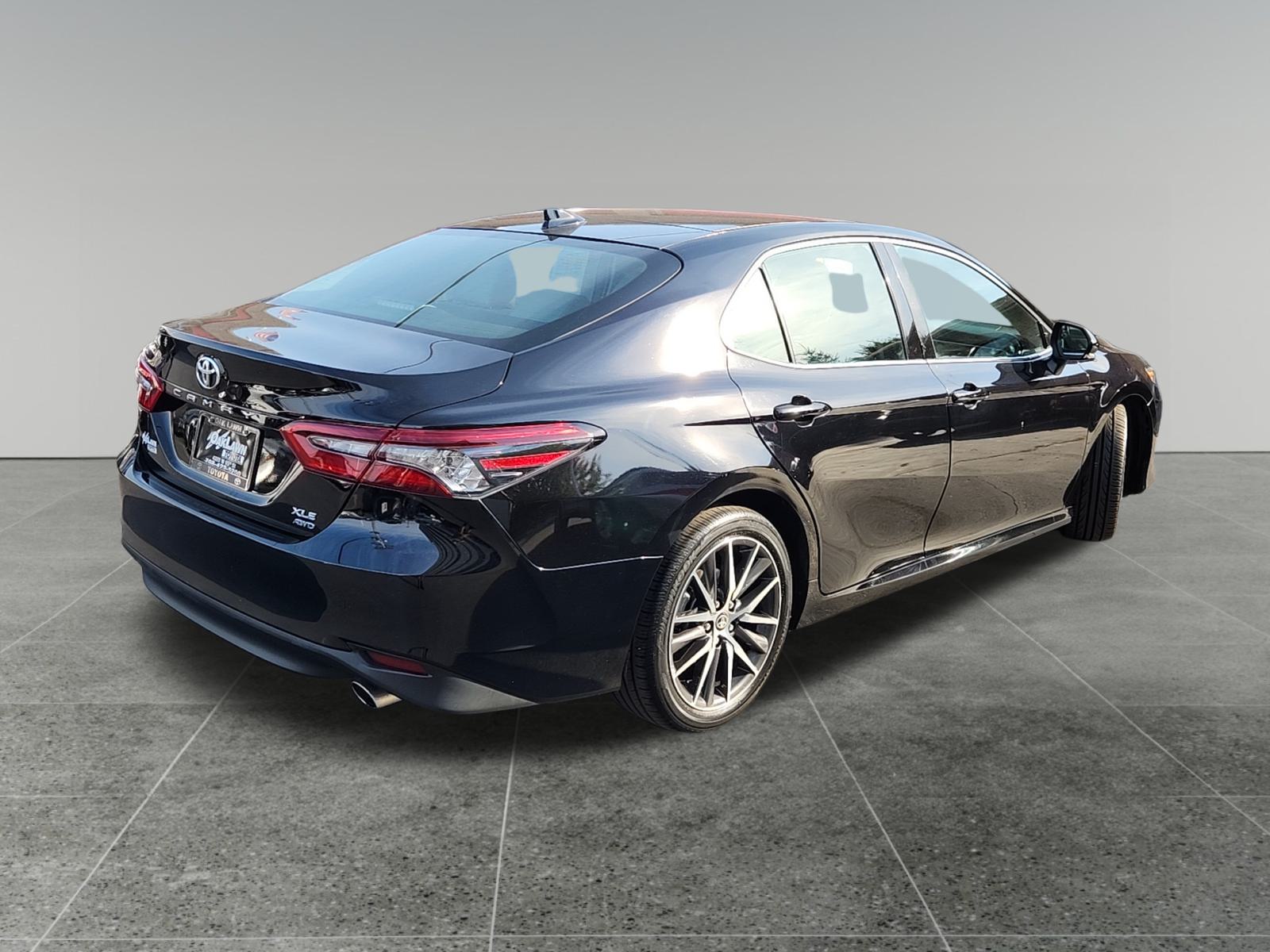 2021 Toyota Camry XLE 7