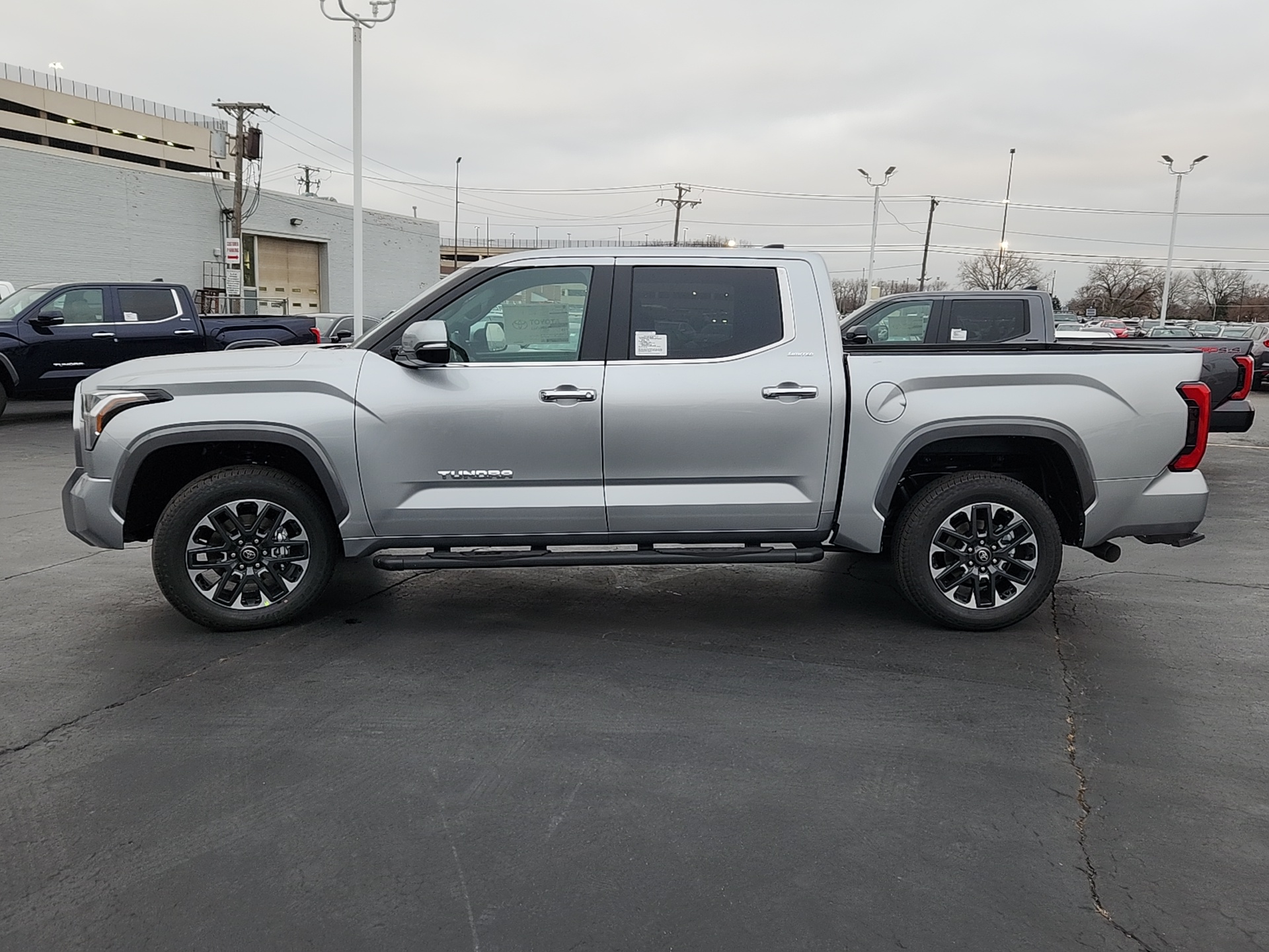 2025 Toyota Tundra 4WD Limited 4