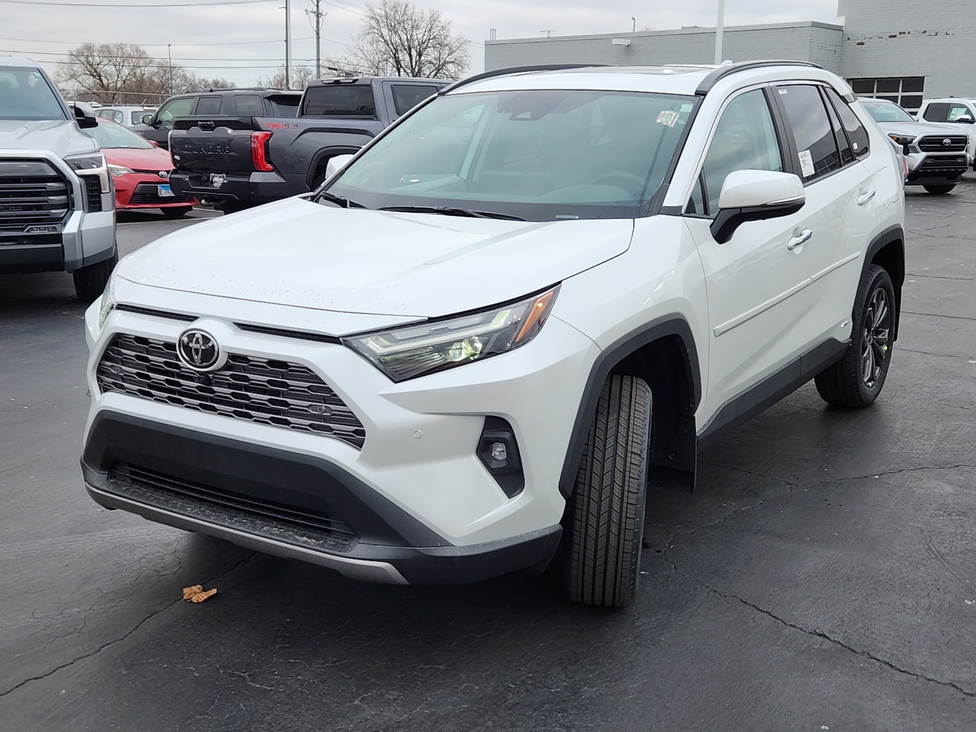 2025 Toyota RAV4 Hybrid Limited 3