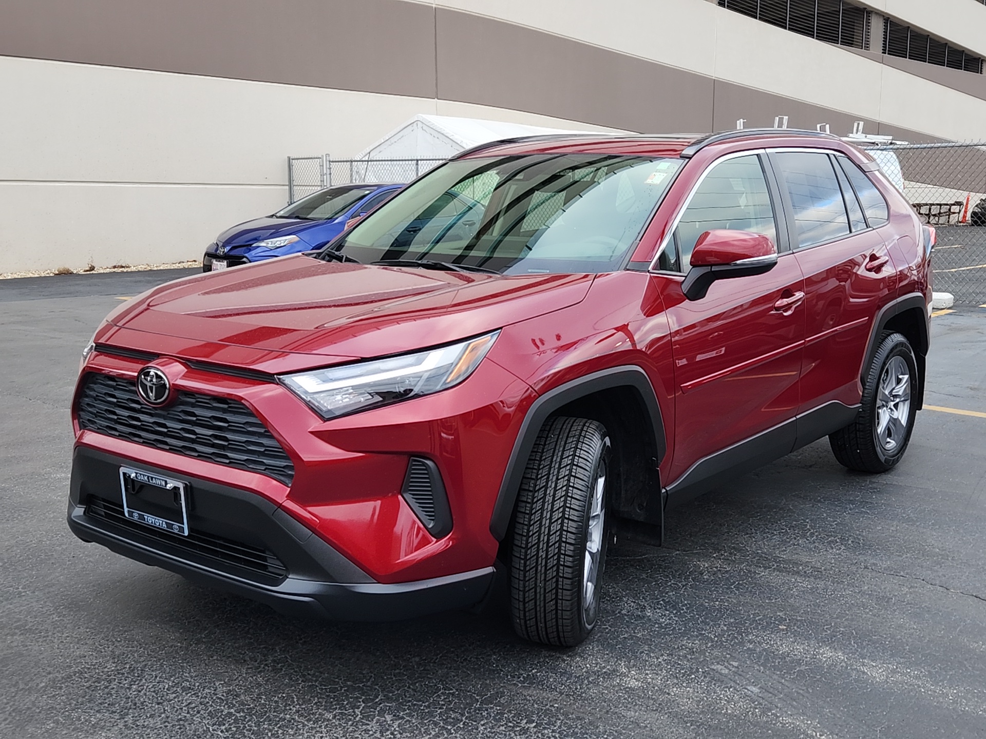 2022 Toyota RAV4 XLE 3