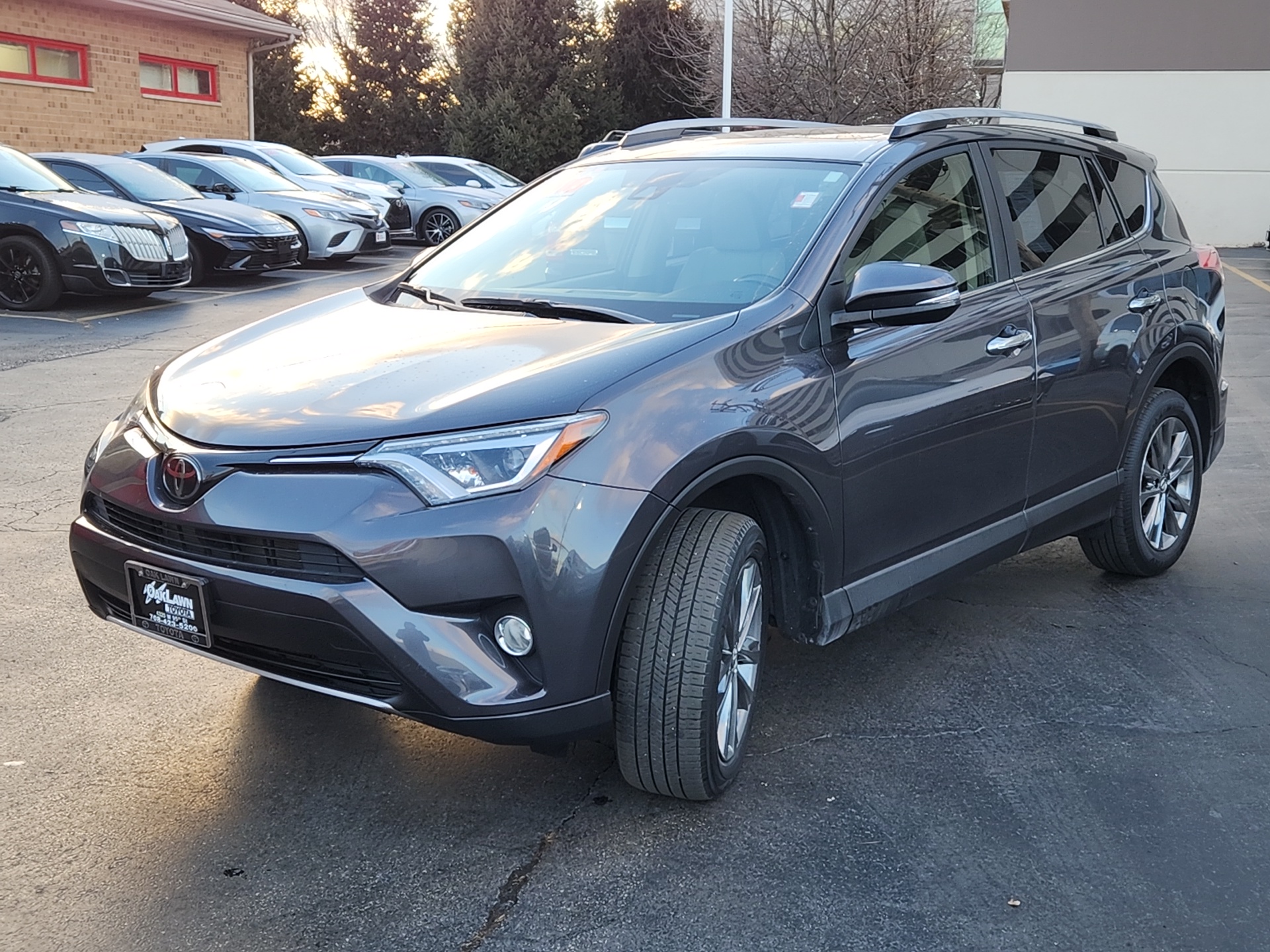 2018 Toyota RAV4 Limited 3