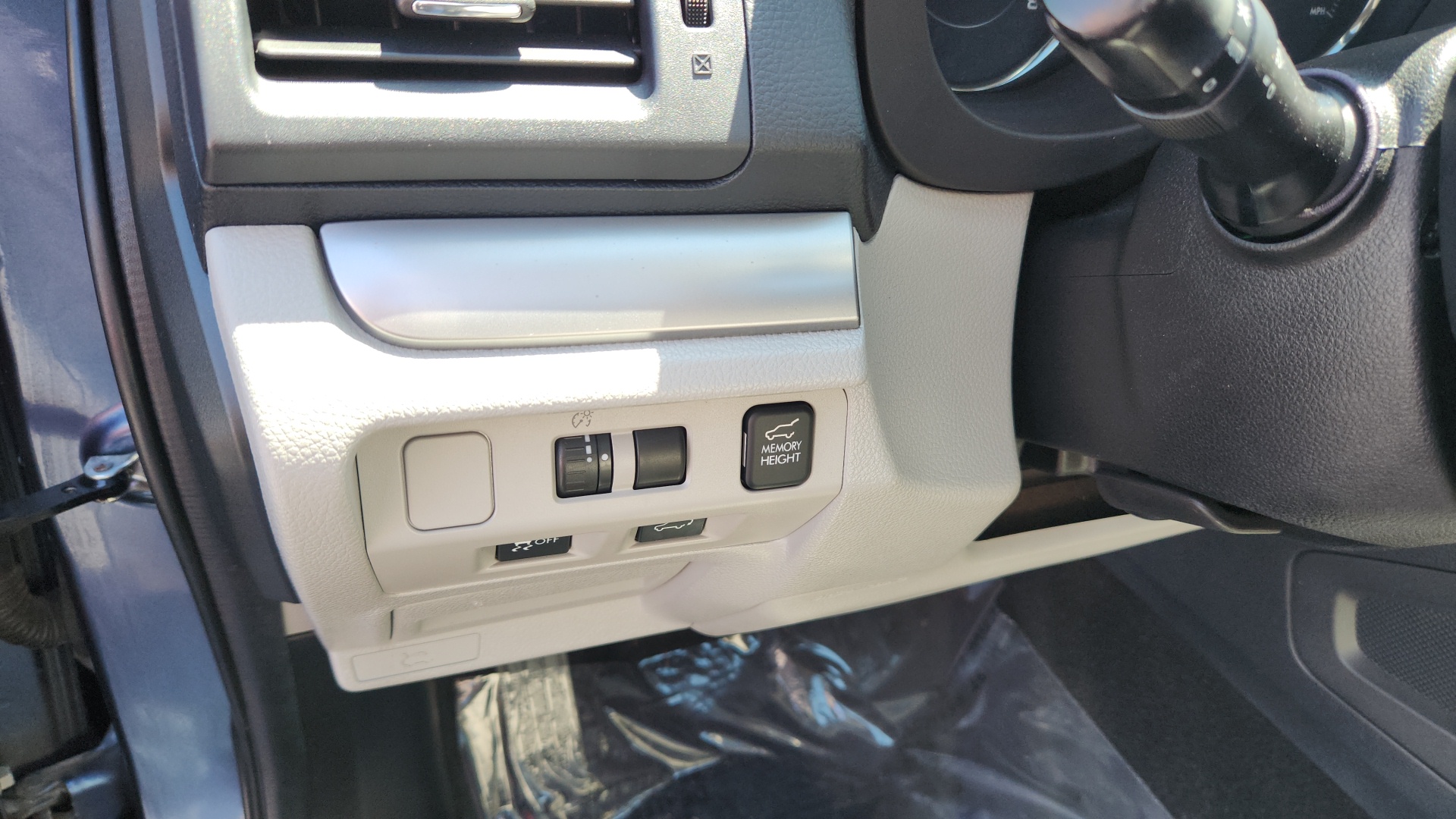 2015 Subaru Forester 2.5i Touring 12