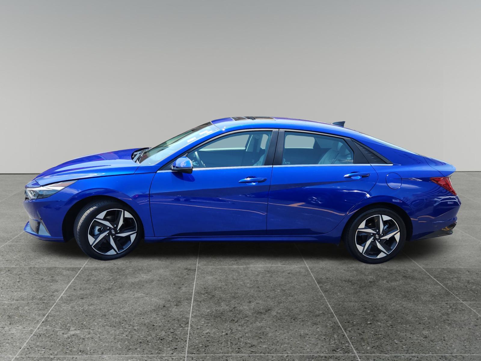 2023 Hyundai Elantra Hybrid Limited 4