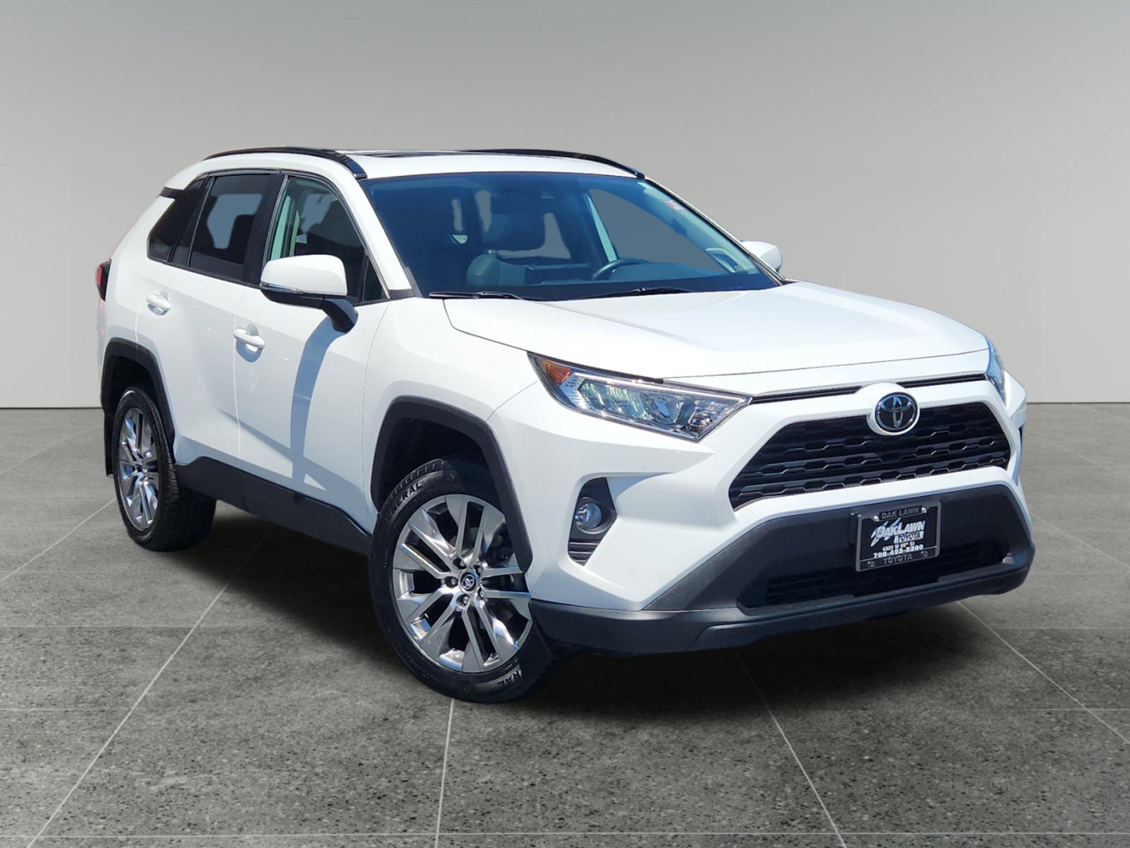 2020 Toyota RAV4 XLE Premium 1